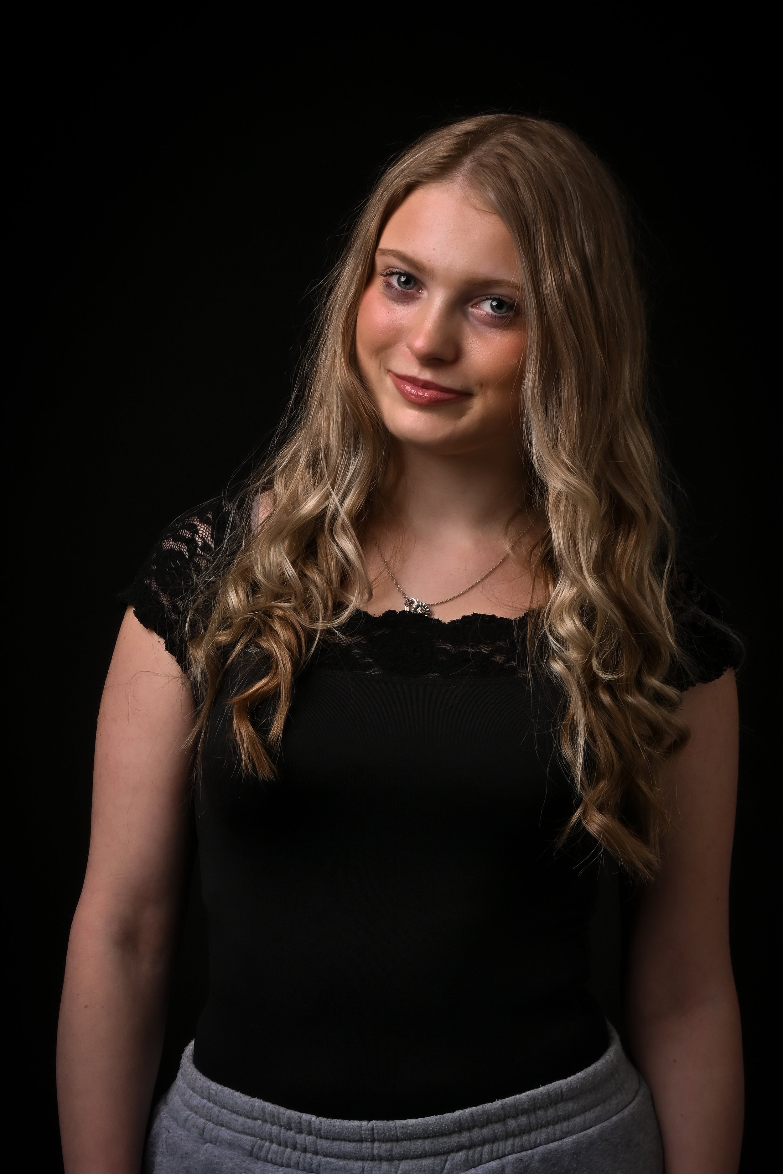 mpa students 2110250354 1-2.jpg