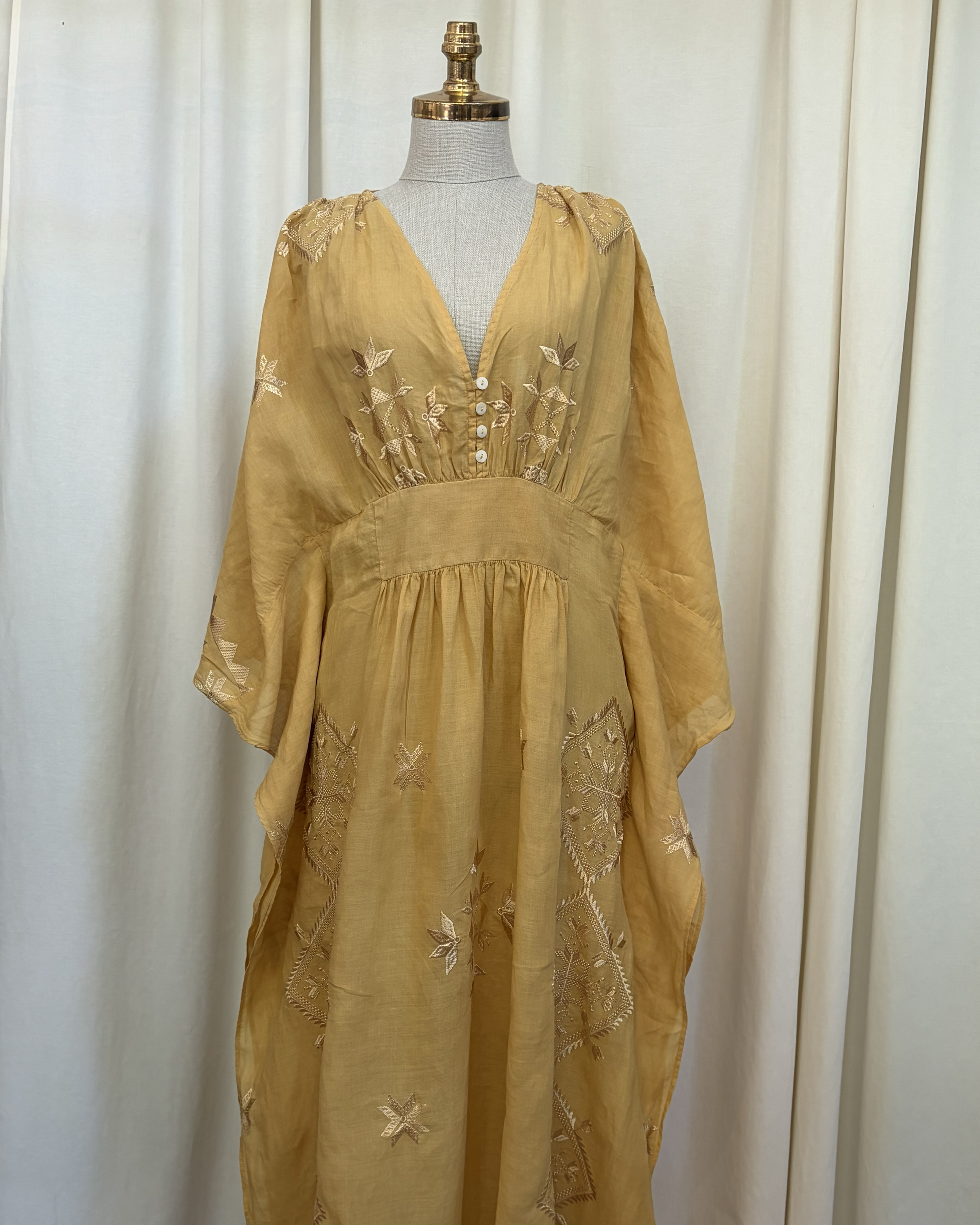 Hand-Dyeing Costumes for an Ancient Greek Performance