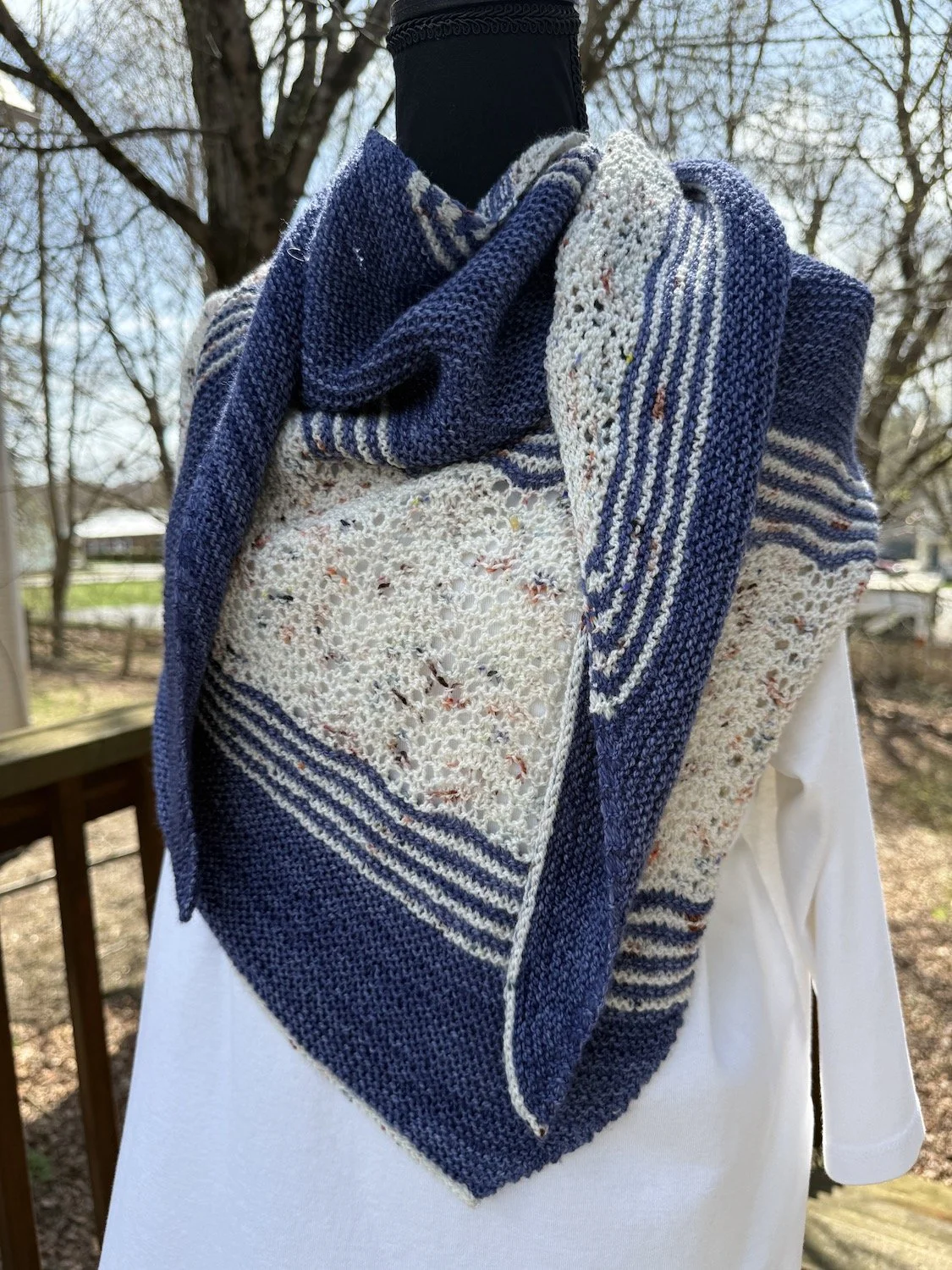 Stripes and Lace Shawl-5.JPG
