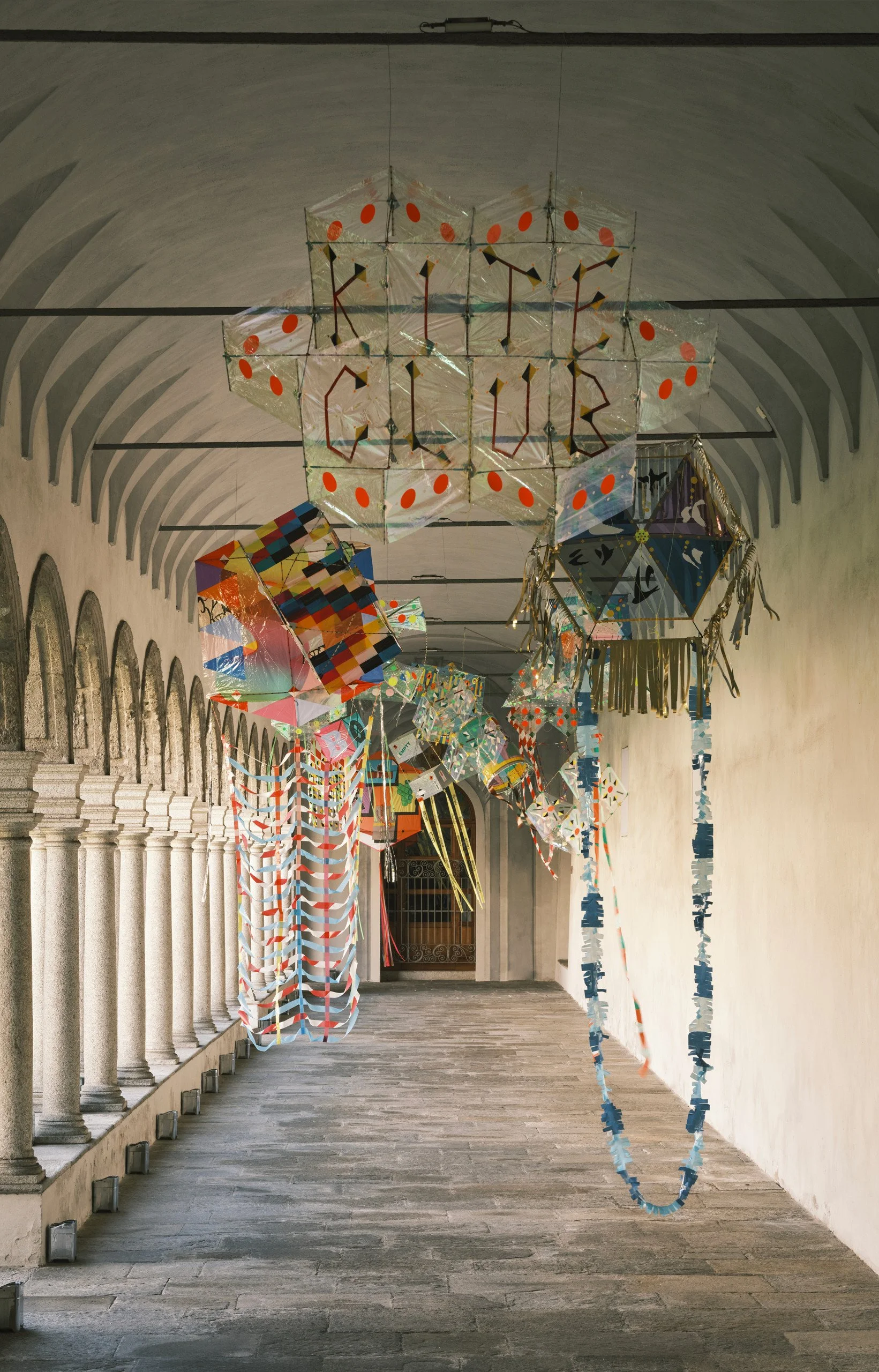gucci-bamboo-encounters-ideat-milan-design-week-2025-a-scaled-tt-width-1641-height-2560-fill-0-crop-0-bgcolor-eeeeee.jpg
