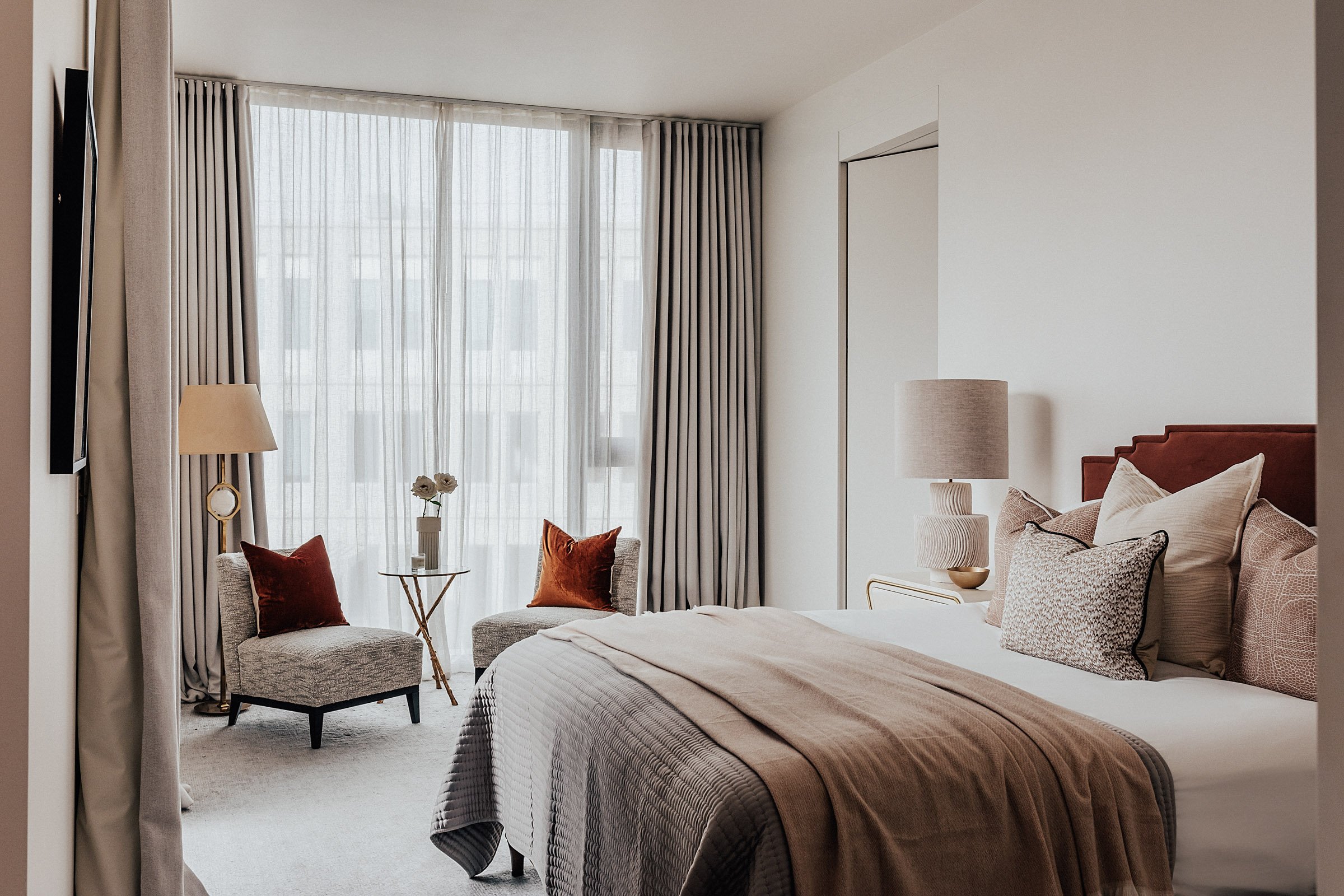 Artistic Flair in the BBC TV Centre Penthouse by Jemma Goodman