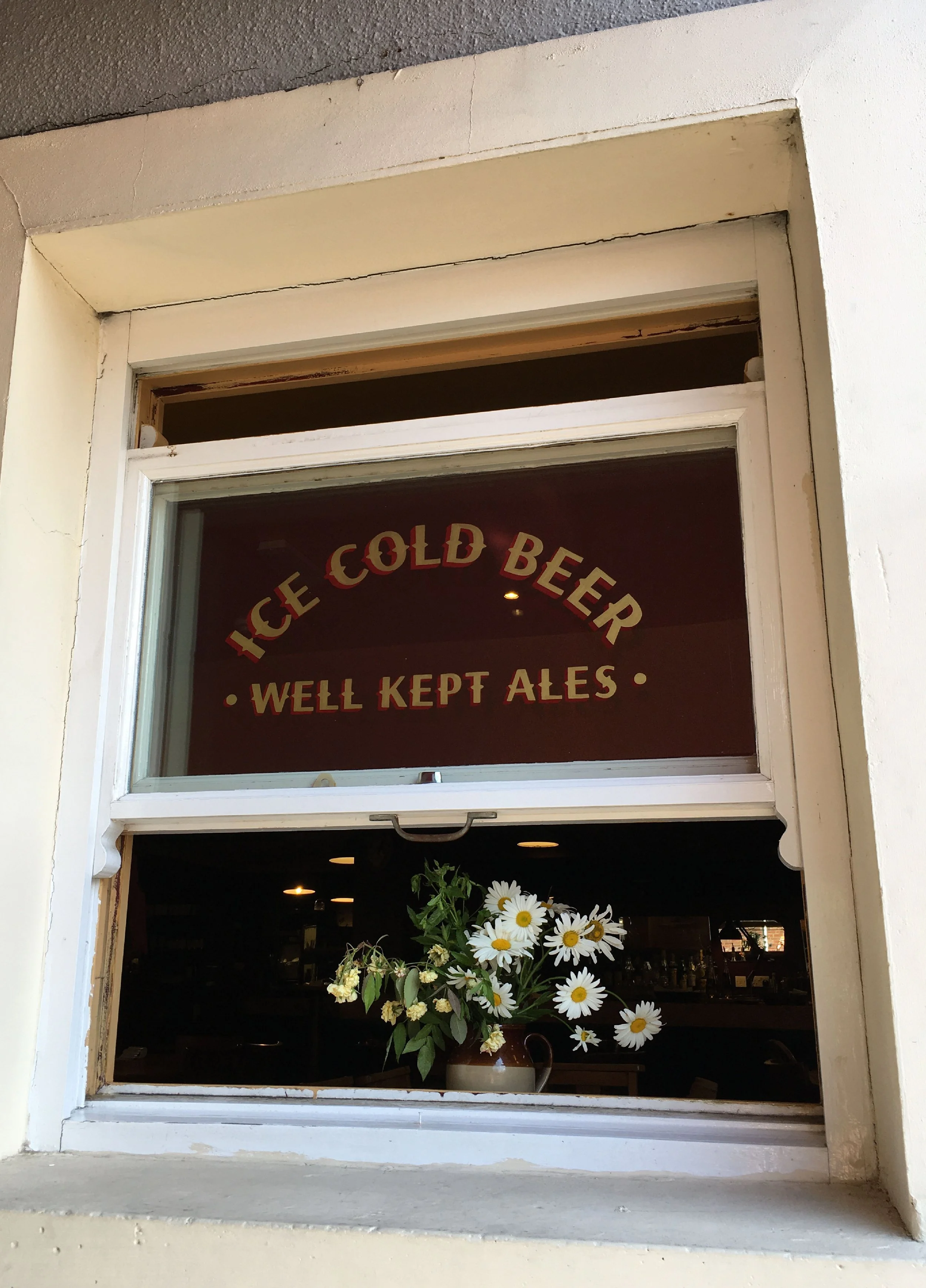 MAGGIE WINDOW 4-01.jpg