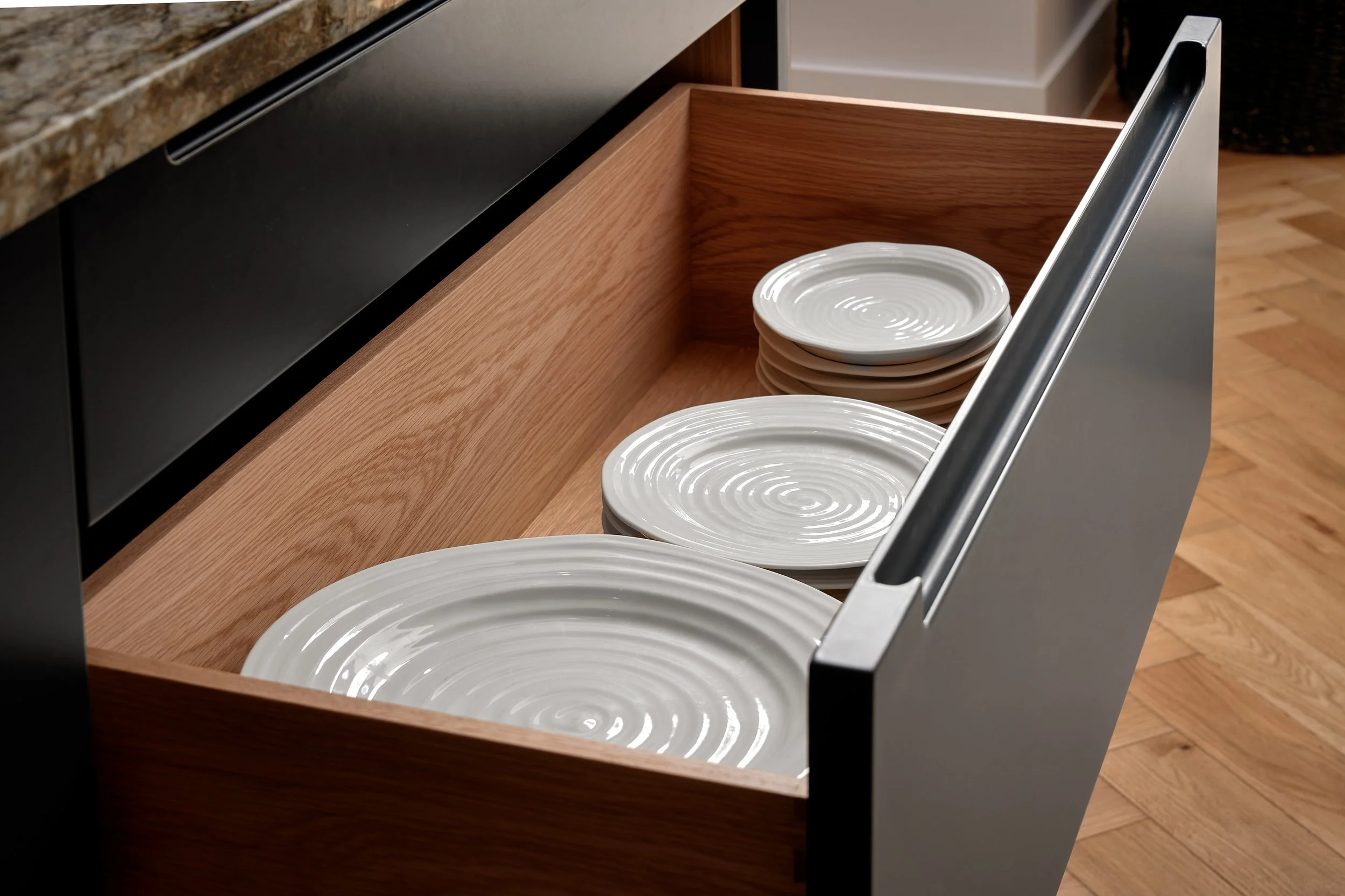 Hampshire-Petersfield-Timber-Painted-Kitchen-00027.jpg