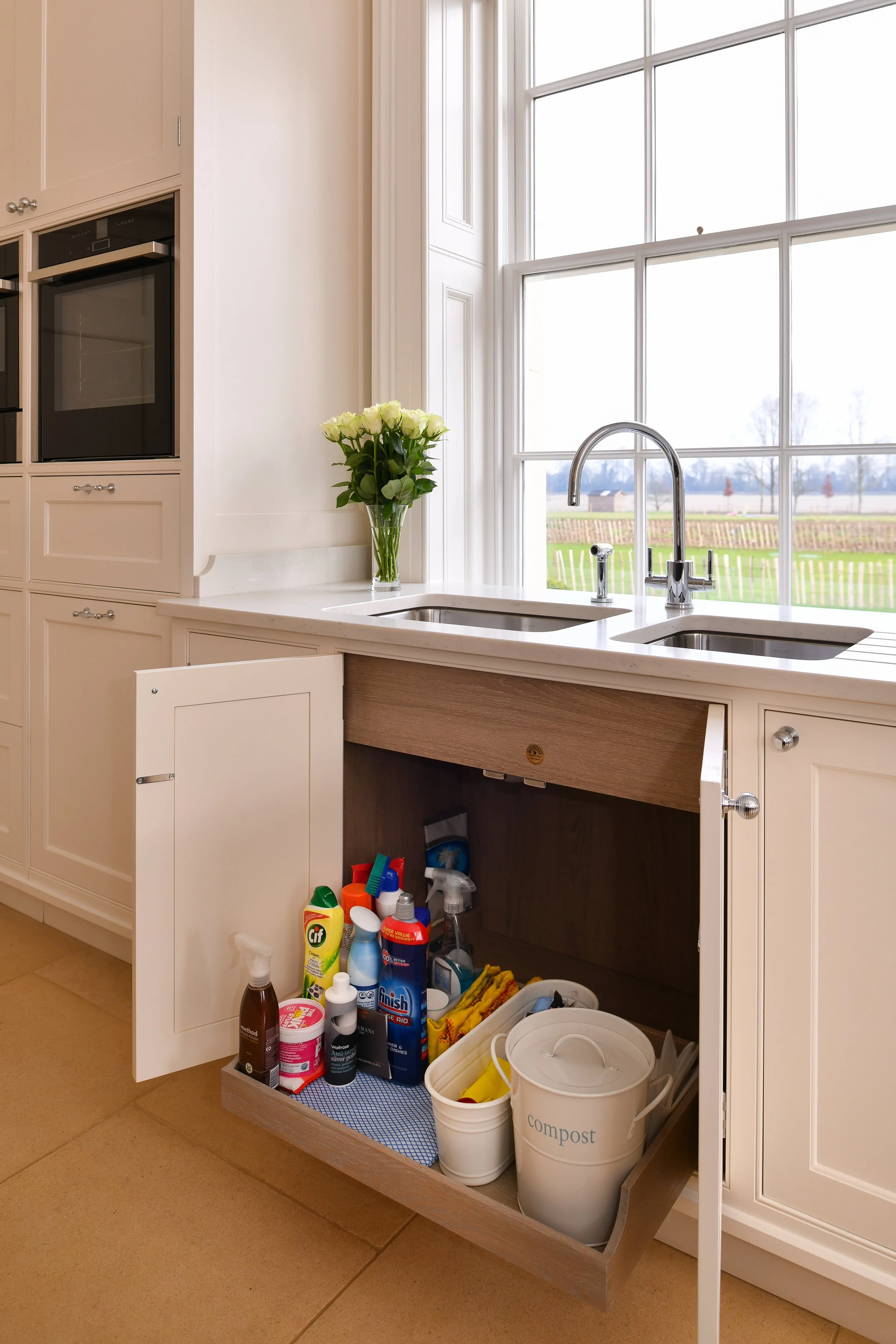 Hampshire-Andover-Painted-Kitchen-00041.jpg