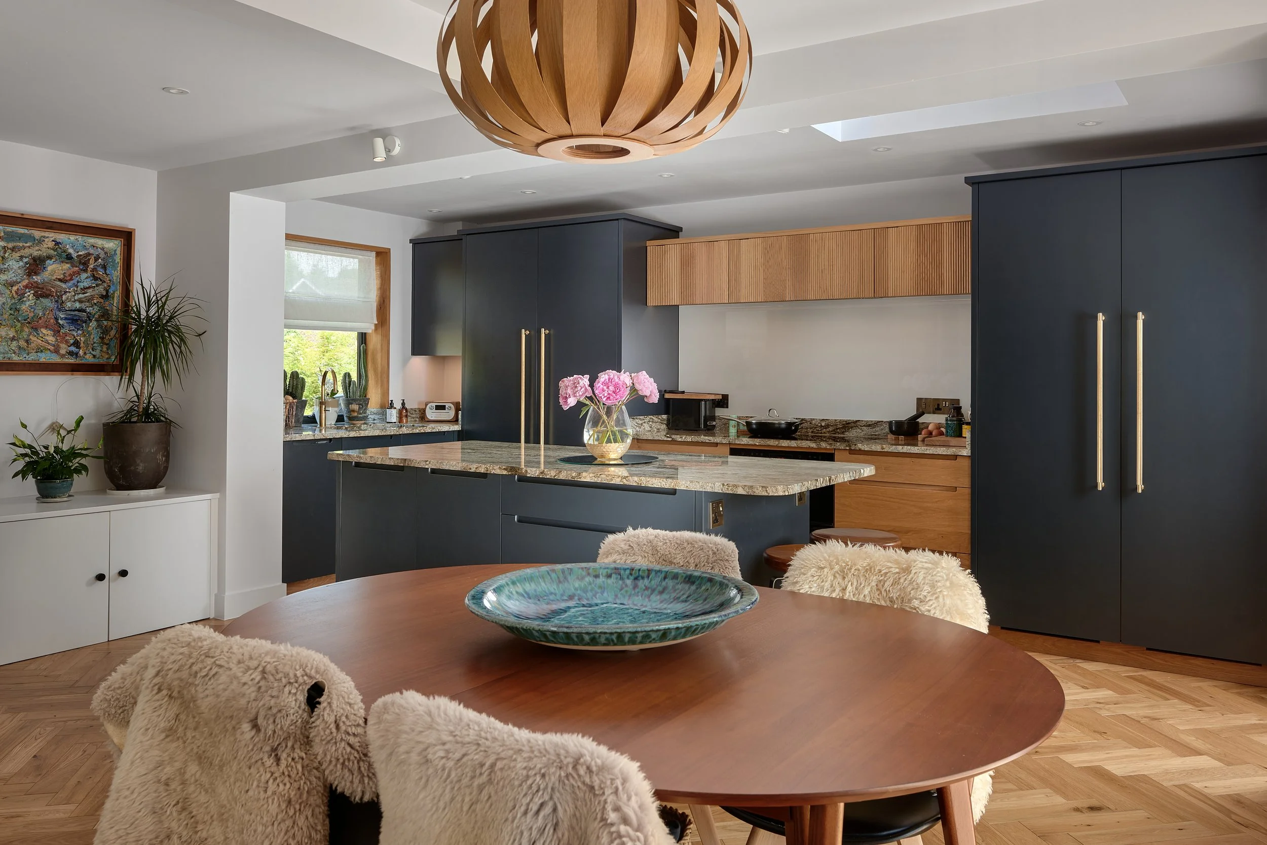 Hampshire-Petersfield-Timber-Painted-Kitchen-00004.jpg