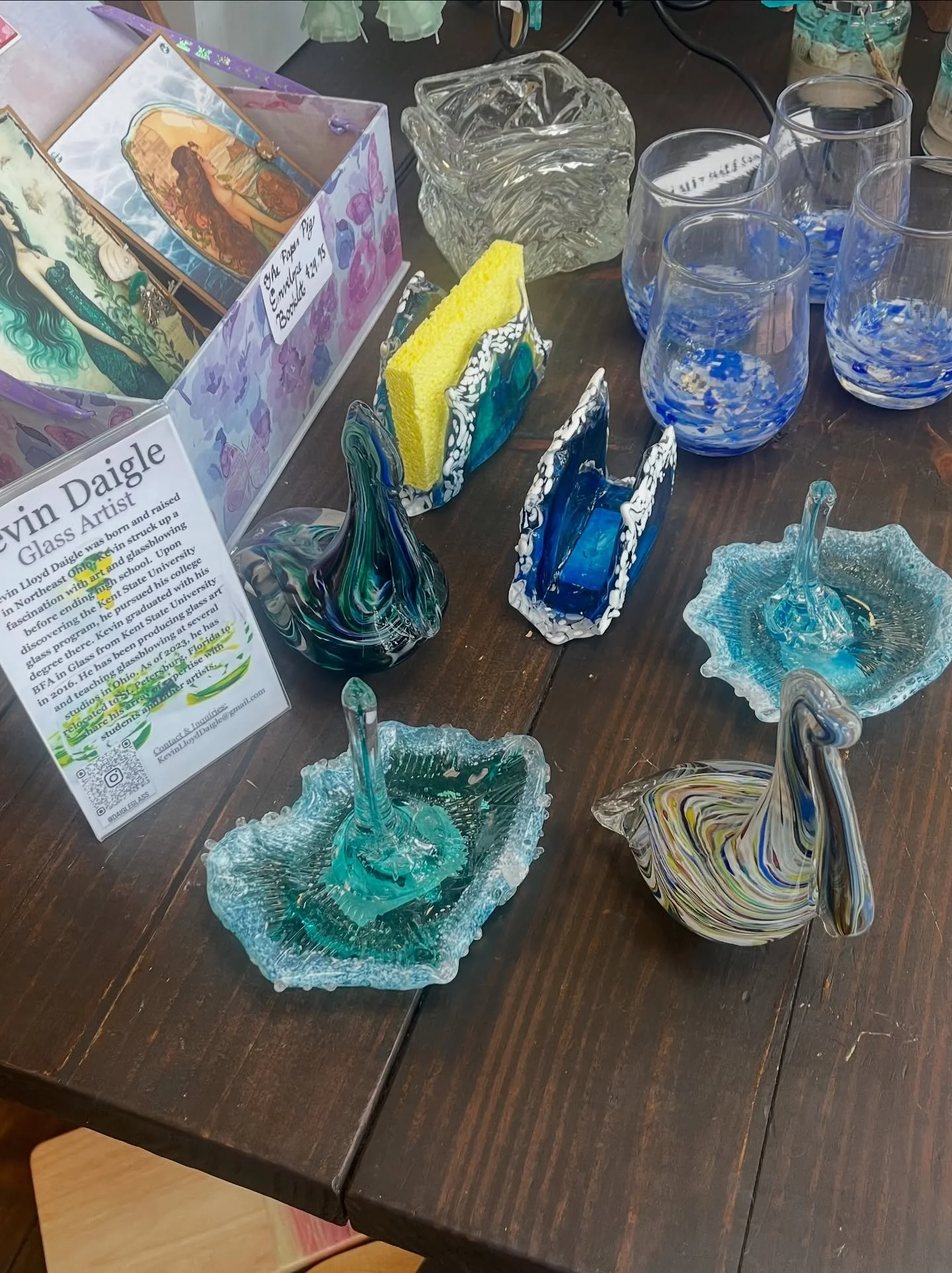 Pelicans, ring/sponge holders and more at the St Pete Store at the Chamber of Commerce! Stop by if your in DTSP, Thank you! 😊 #handmadeart #glass #maker #shoplocal #stpetersburg