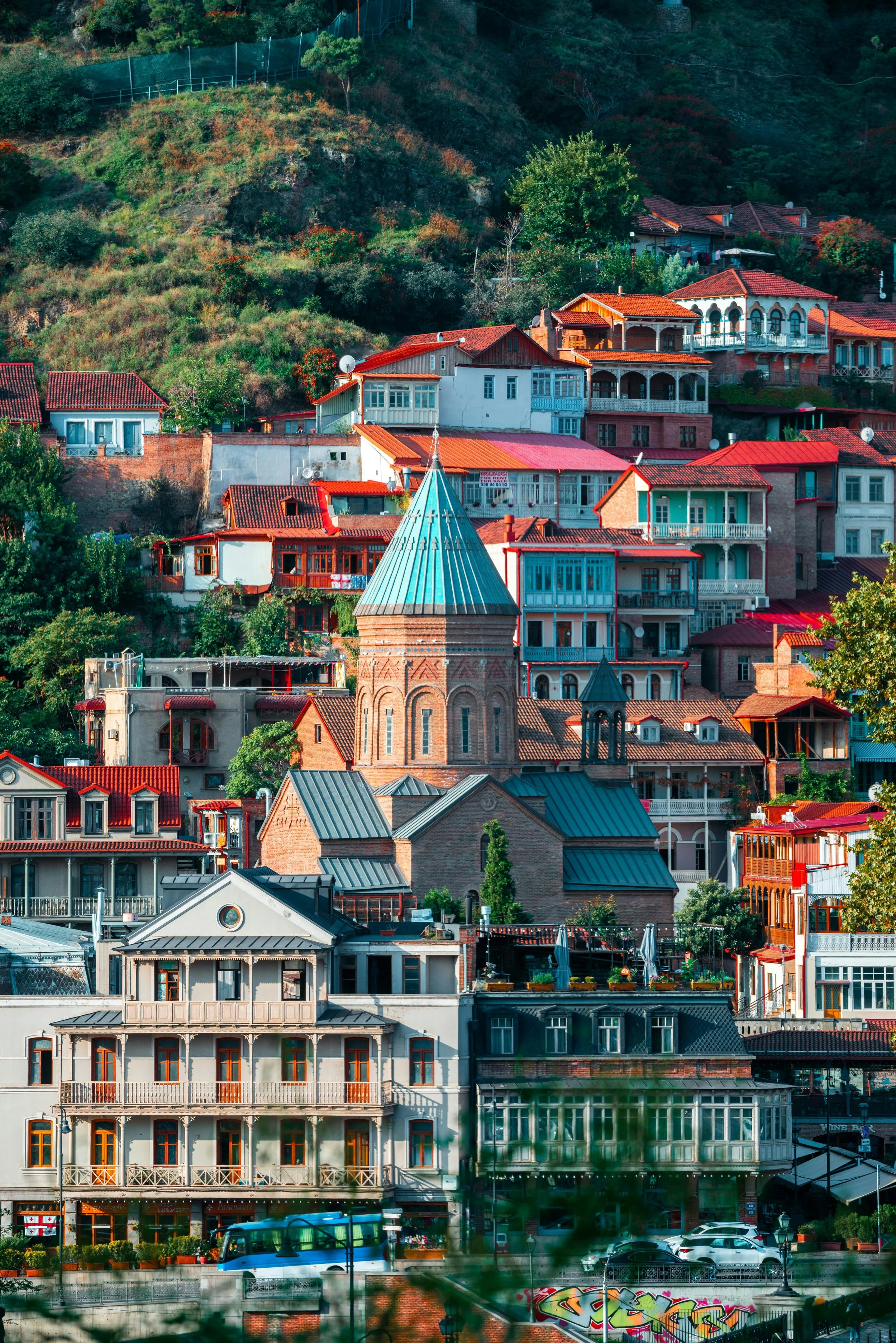 10 Unieke Dingen om te Doen in Tbilisi, Georgië: Jouw Ultieme Reisgids