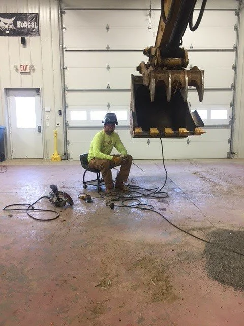 CAT Excavator Shank Replacement (Completed) 