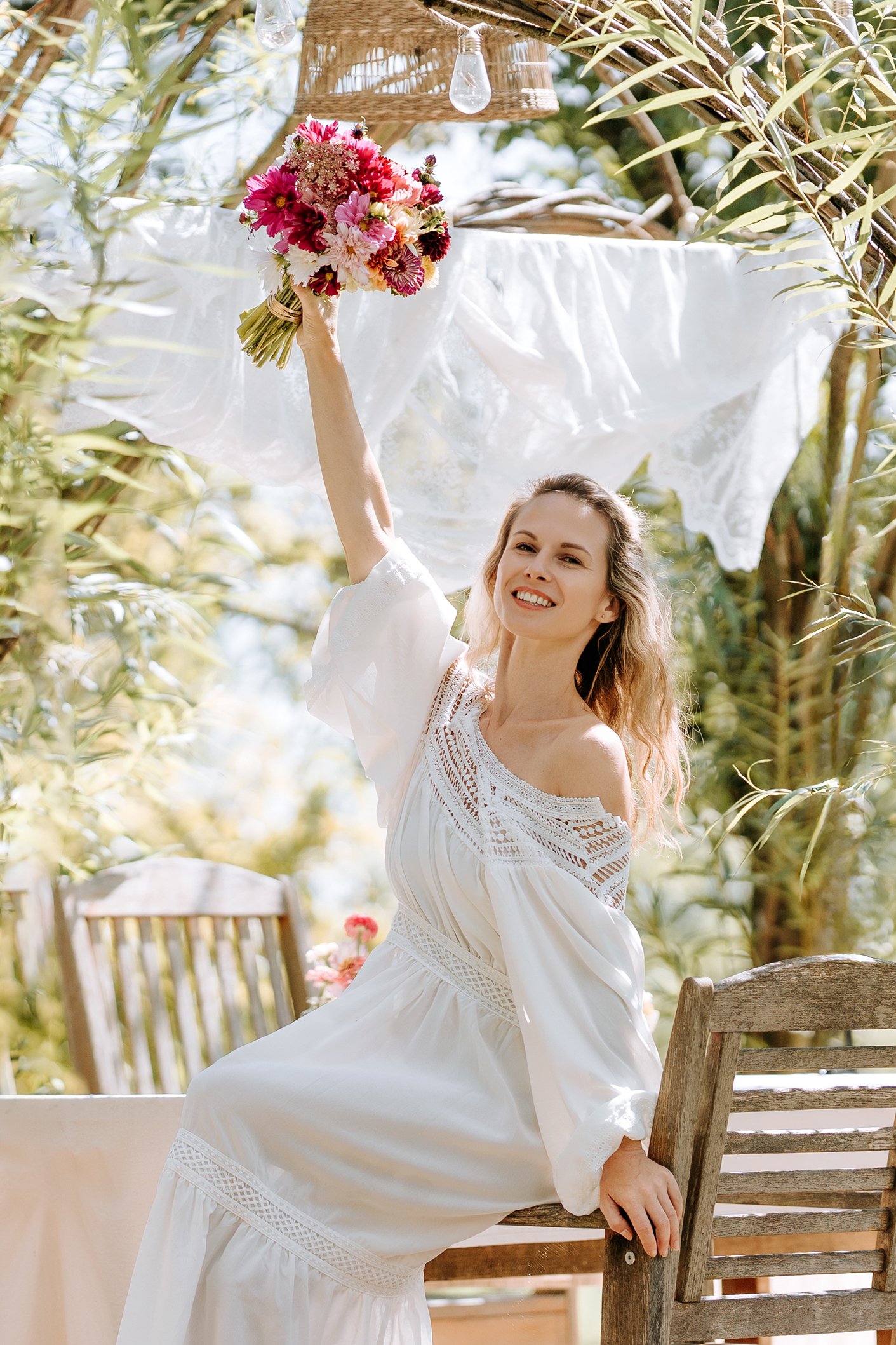 venkovní svatební obřad zahrada a roubenka  Žitůvka