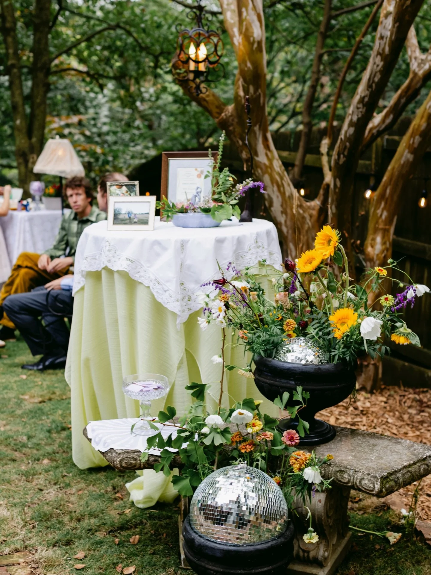 Wedding day details 🪩✨

Get ready to say "I do"! Book Brans House for your special day - inquire now!