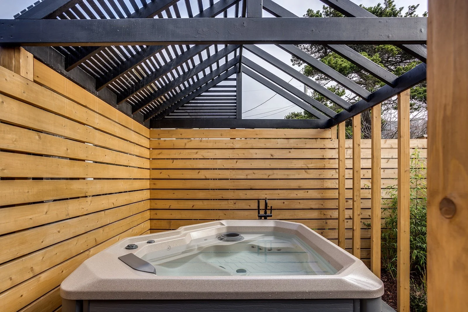 The Sun King Jetted Tub.jpg