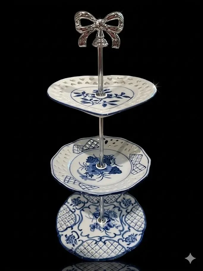 The Lillian Lattice Jewelry Stand - 873