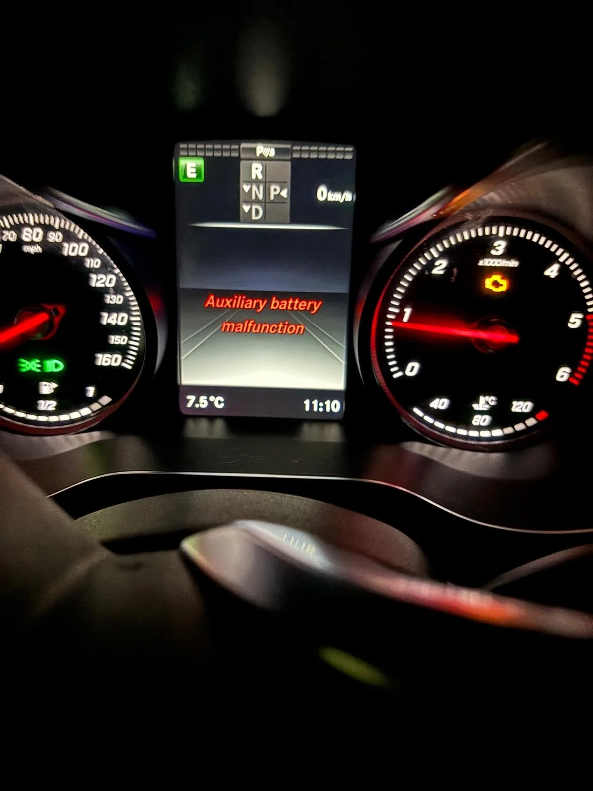 Mercedes W205/ 
W213 Auxiliary Battery Malfunction