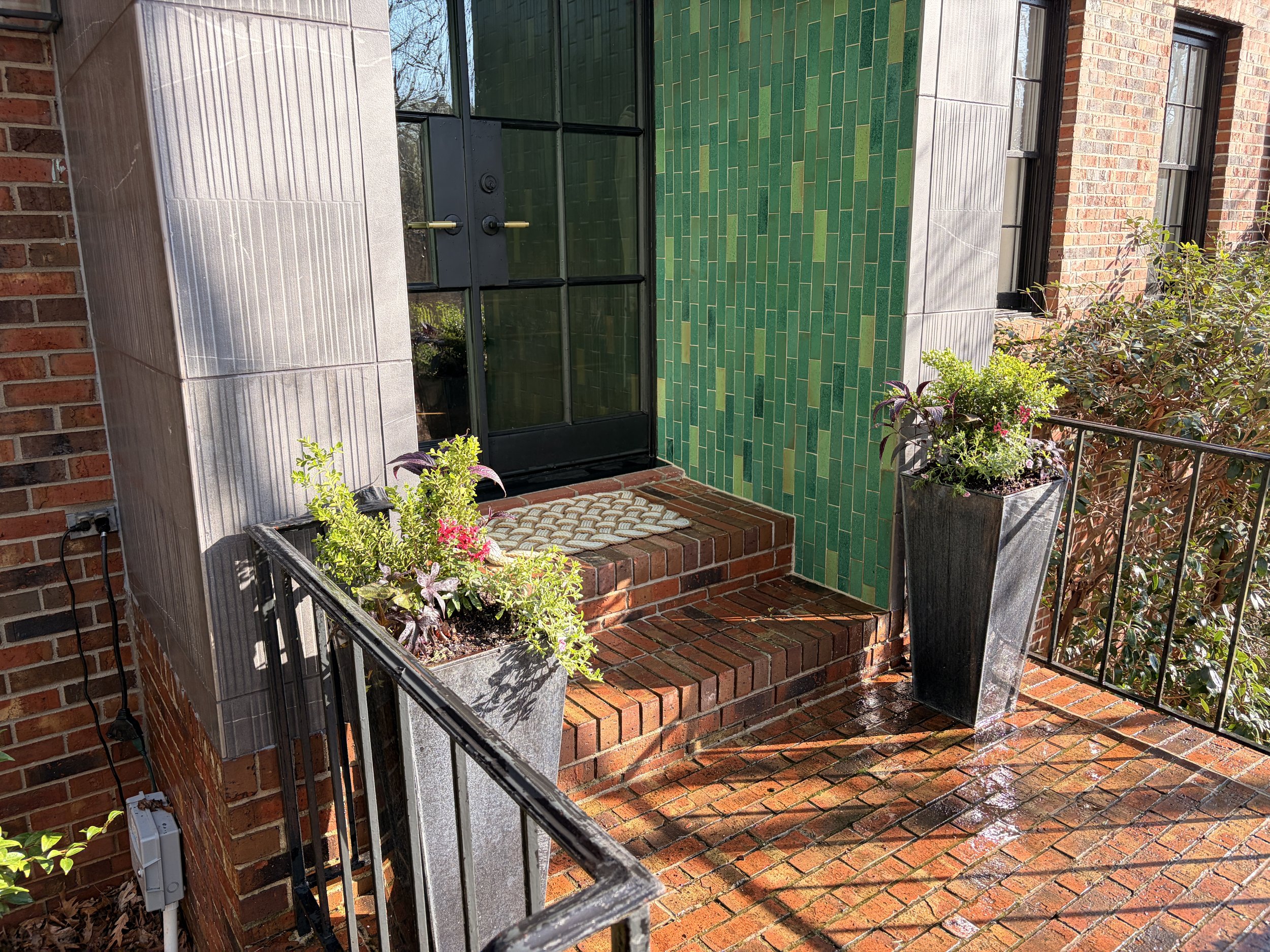 Spring Planters That Actually Earn Their Spot by the Front Door