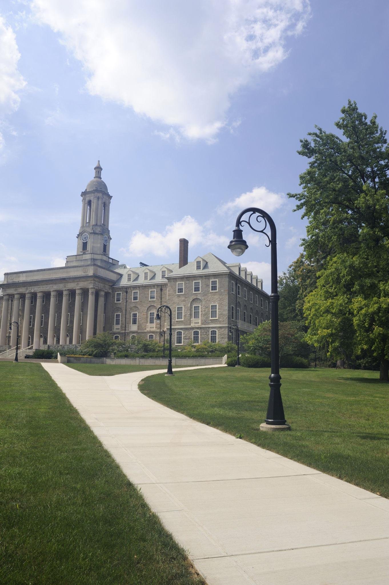 Ten Alumni to Receive 2026 Distinguished Alumni Award