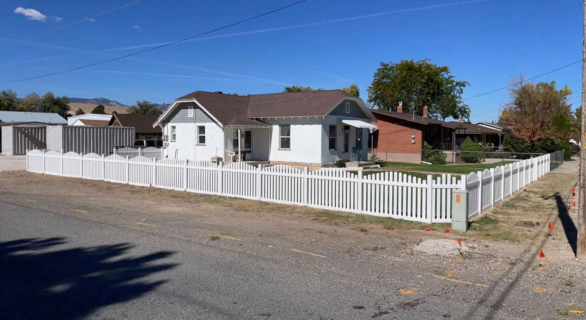 reversed scalloped picket.jpg