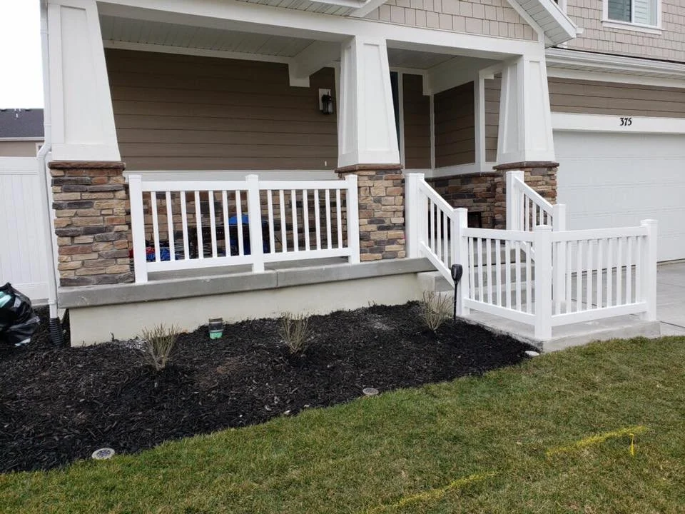 porch railing 4.jpg