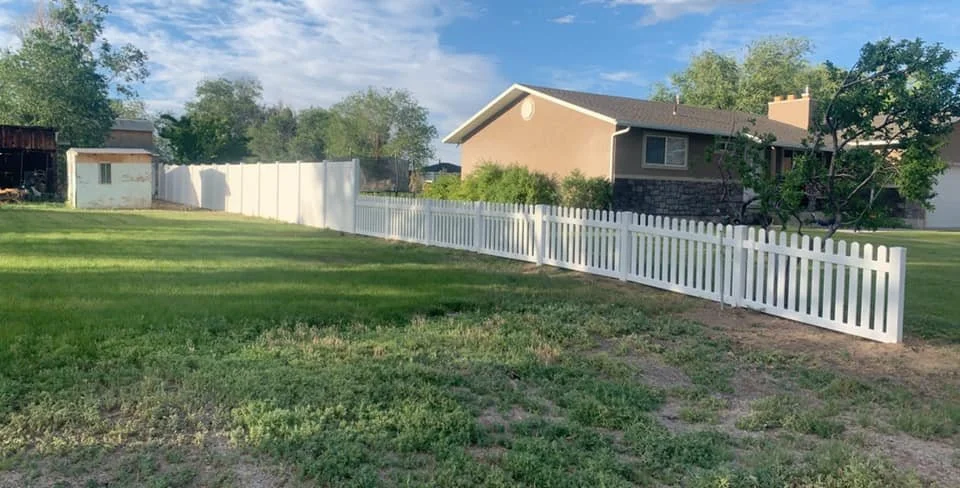 privacy and open picket.jpg