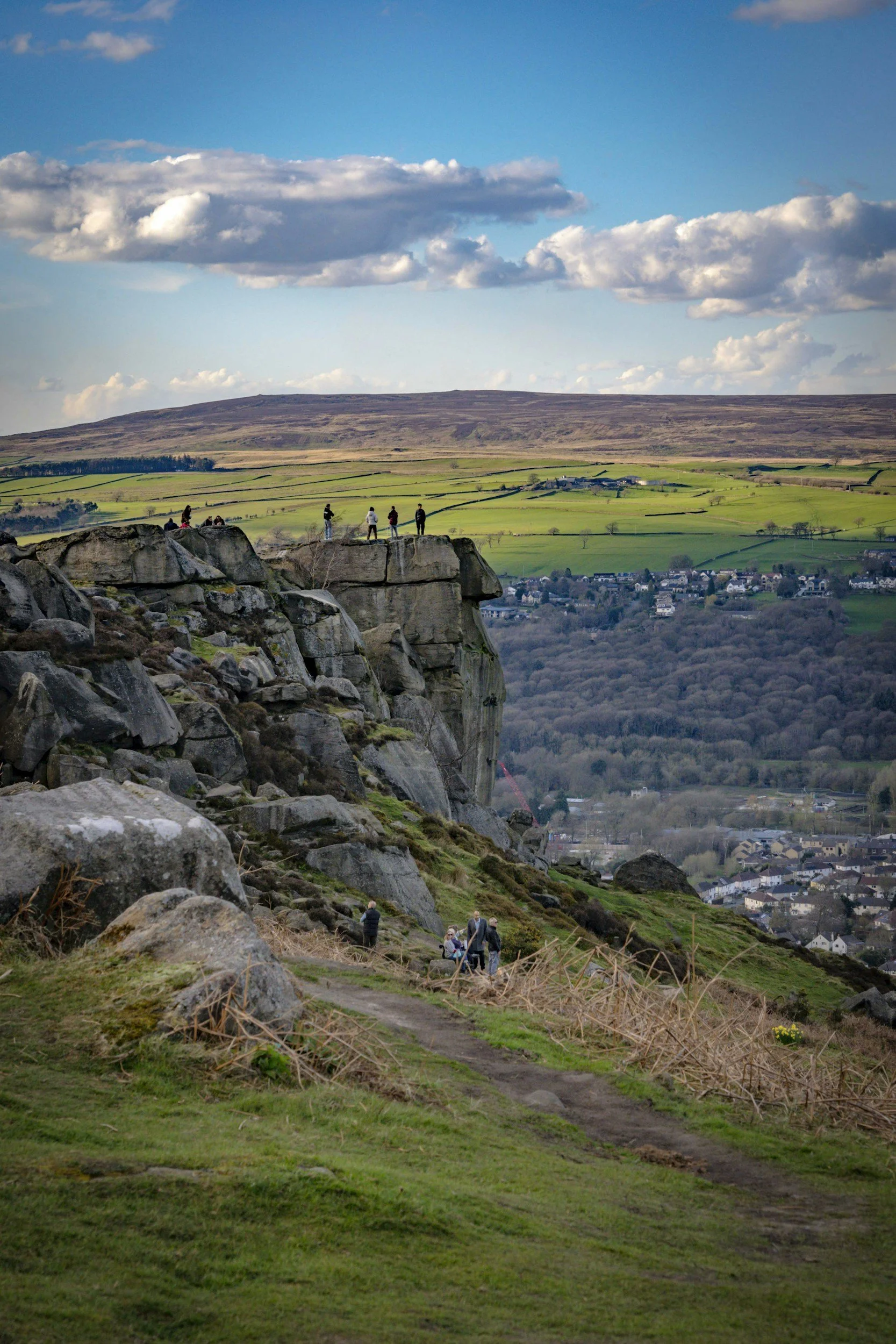 Yorkshire countryside landscape reflecting P4 Solar’s commitment to sustainable energy and a greener future.