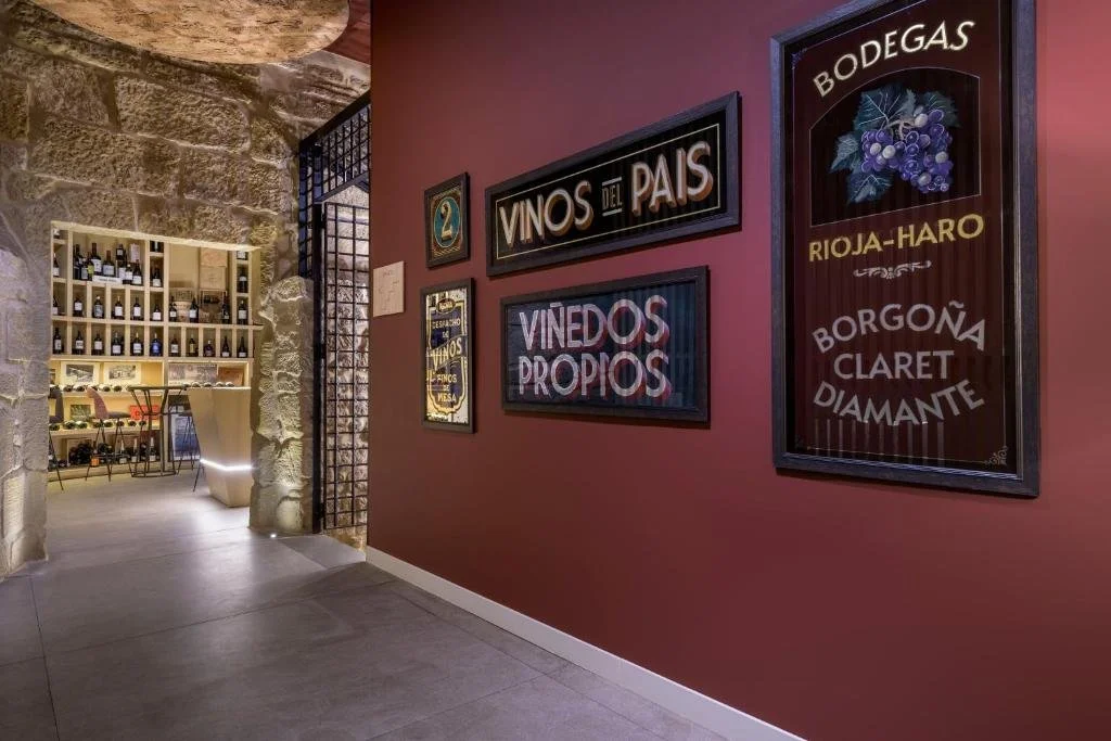 Rotulos decorativos para la bodega de Palacio de Tondón, La Rioja ...