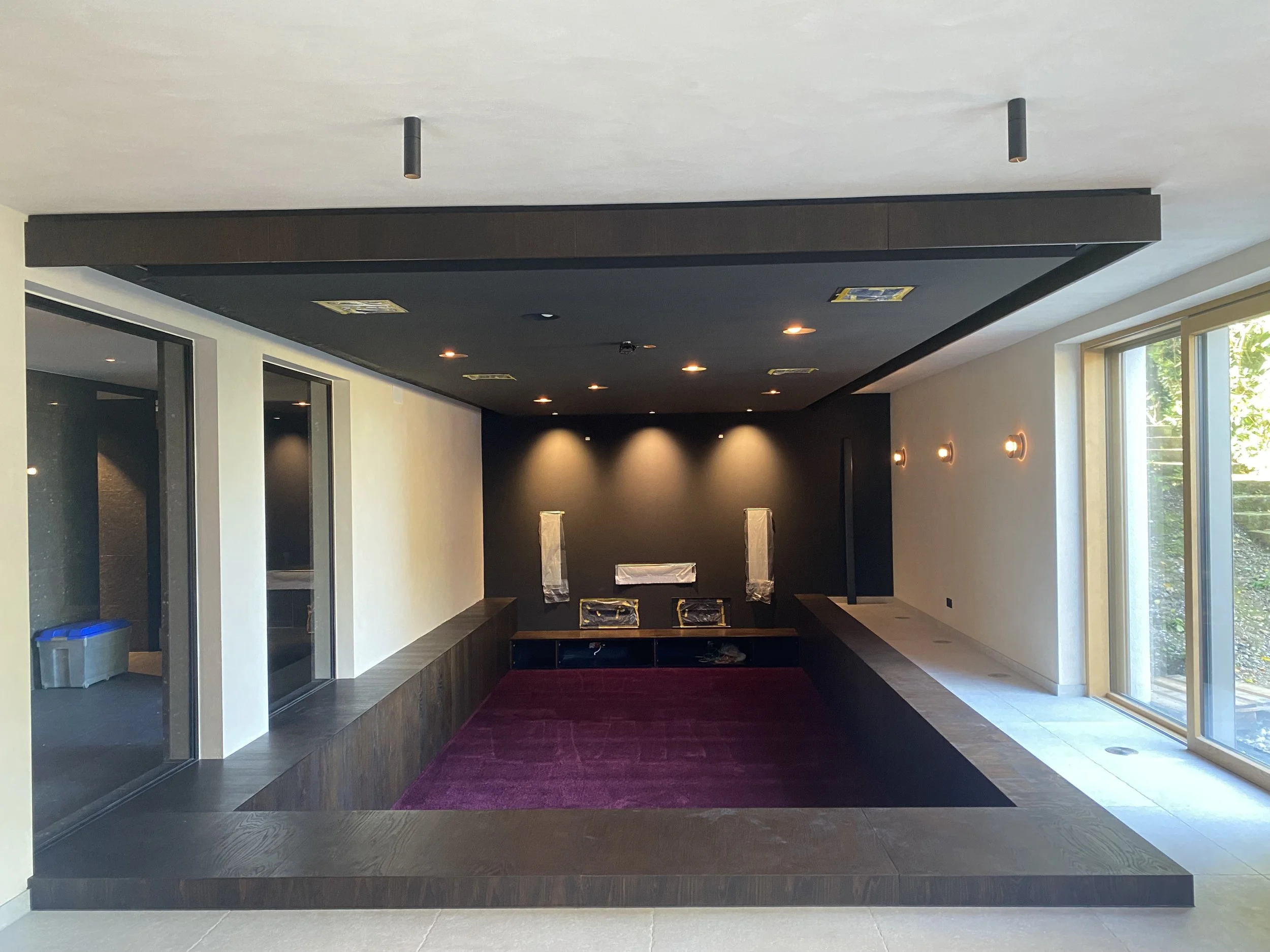 Verlegung des Teppich Bodens "Apollo Amira"