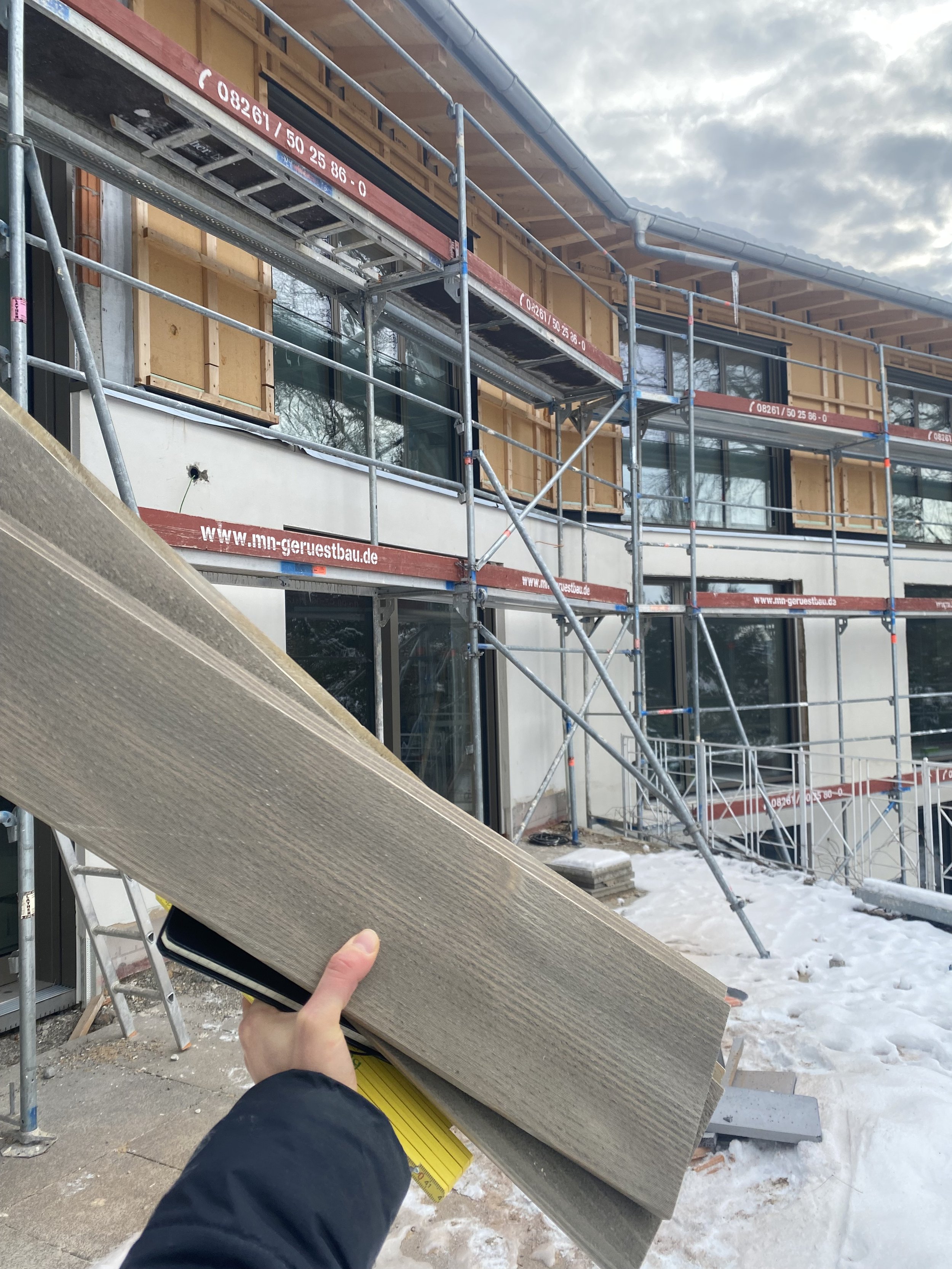 Verschalungs-Hölzer von häussermann "Natur Patina Medium auf Weißtanne", vertikale Fassadenverschalung, 1-fach vorvergraut Woodcare Patina 