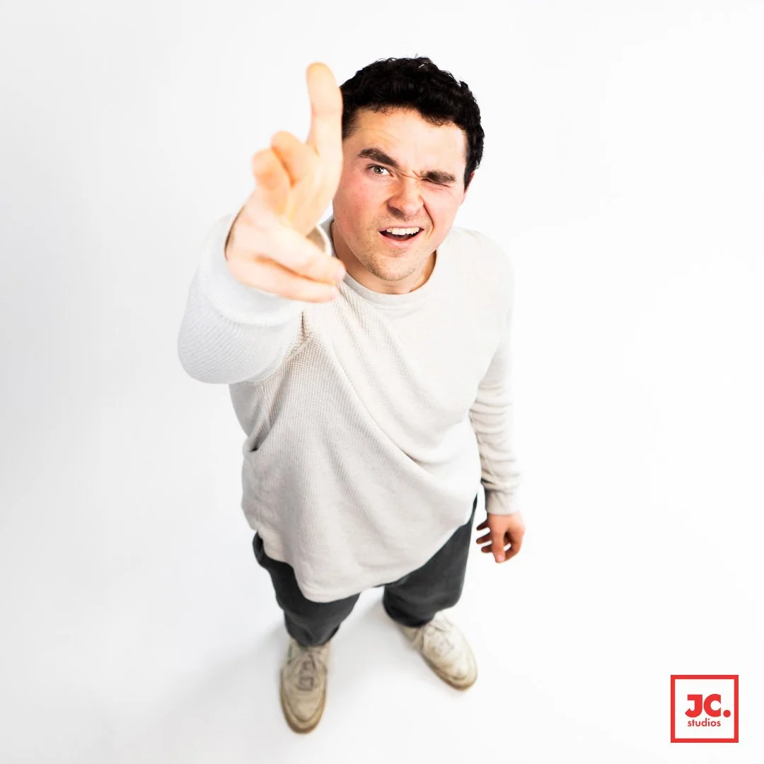 Jack_GunFinger.jpg