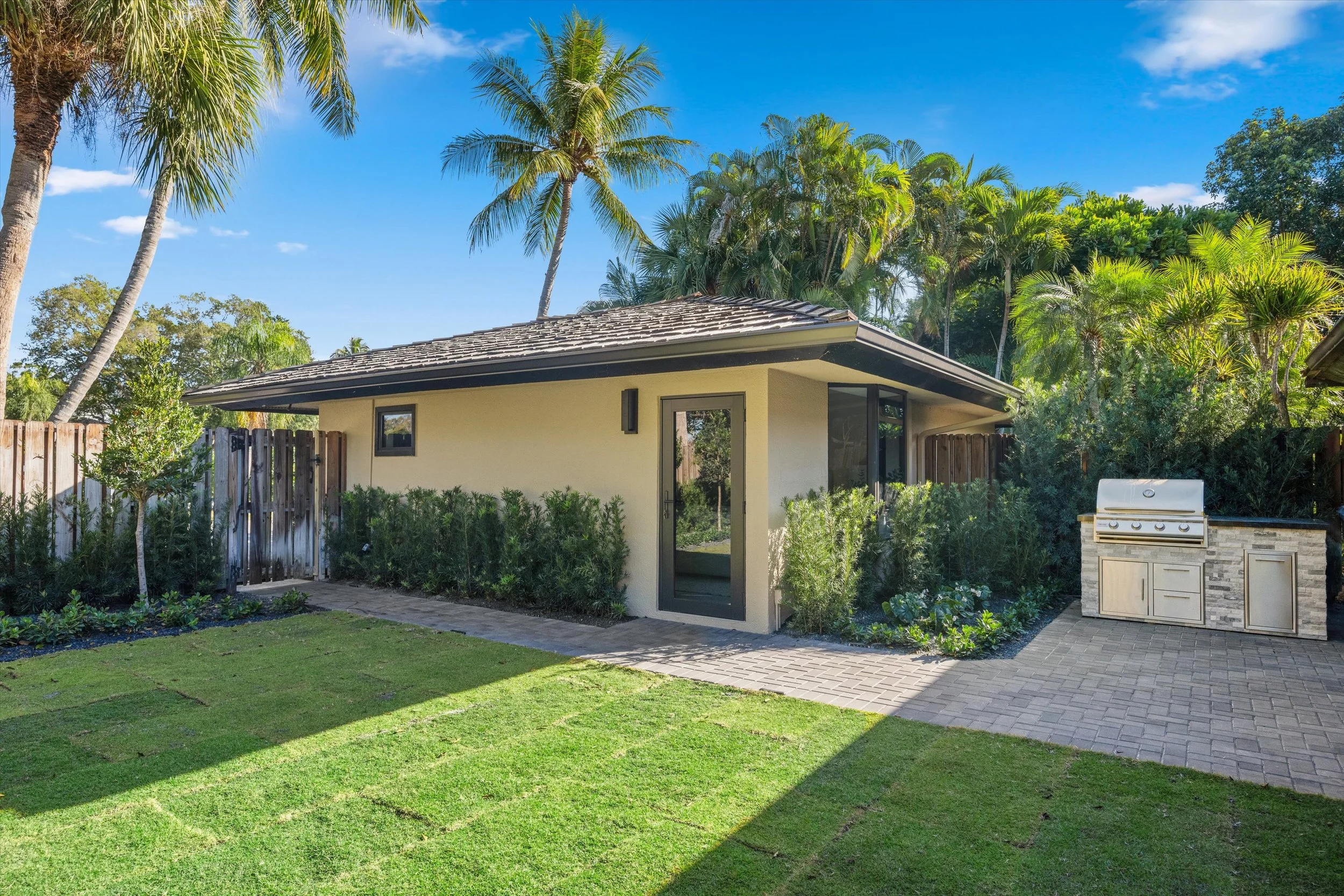 Fencing & Landscaping Preview