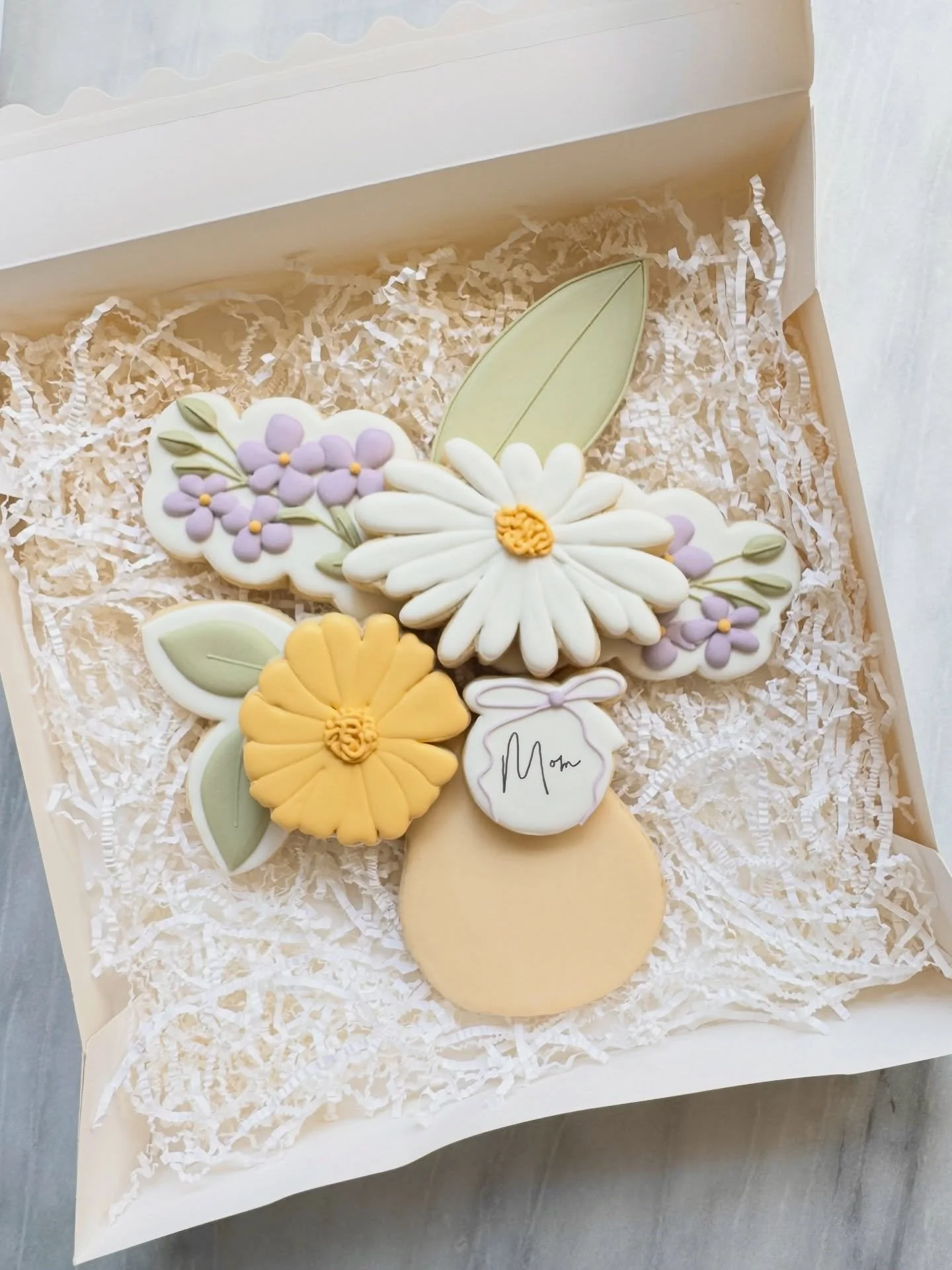 💐 Mother&rsquo;s Day Preorders are live! 💐

Order something sweet for the special moms in your life 🫶

🔗 Link is in my bio to order!
&bull;
&bull;
&bull;
#IcedByAnna
#CustomSugarCookies
#MothersDayCookies
#WestHartfordCT
#RoyalIcingCookies