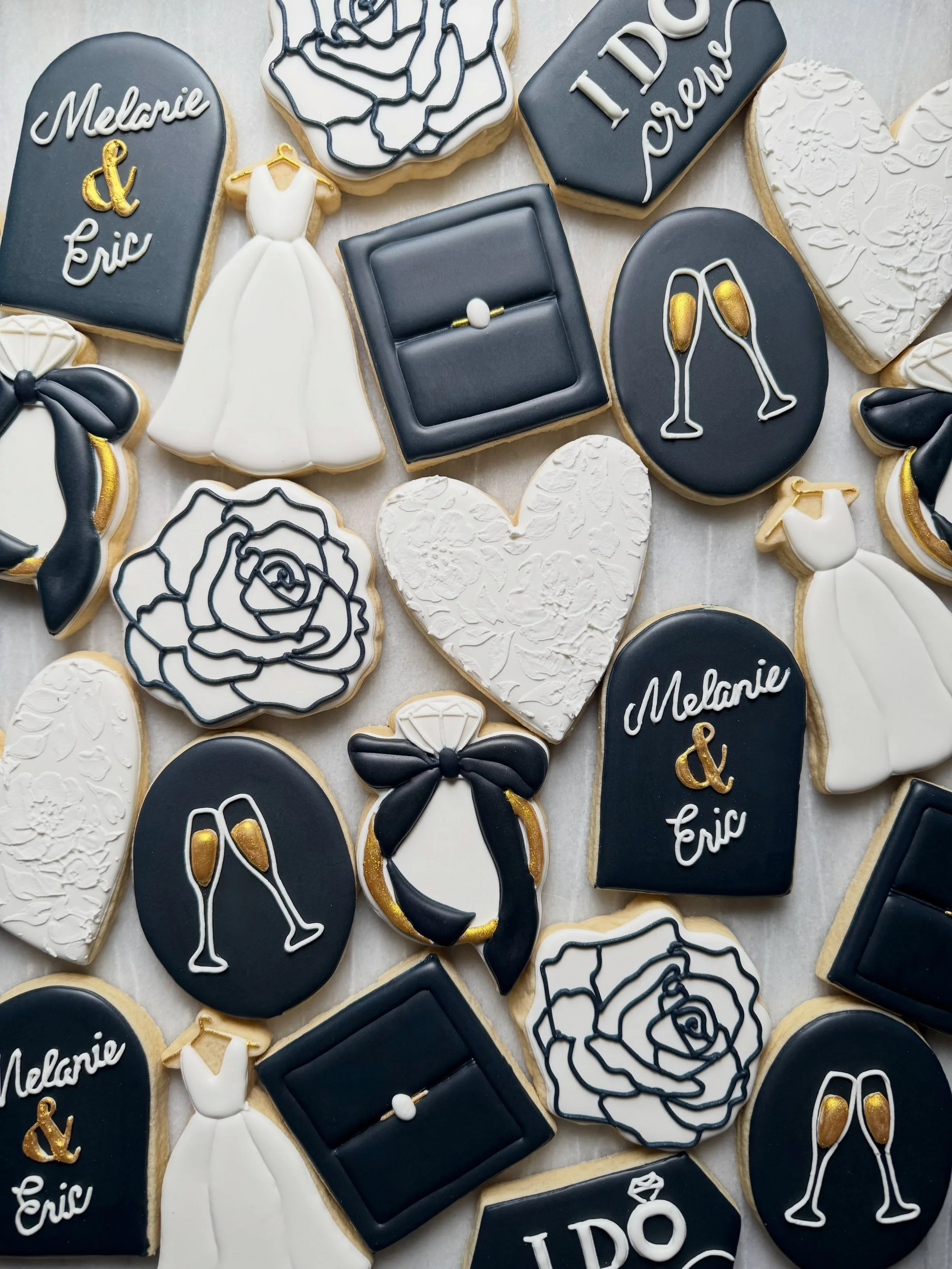 Classic bridal set 🤍 
&bull;
&bull;
&bull;
#IcedByAnna
#CustomSugarCookies
#BridalCookies
#WestHartfordCT
#RoyalIcingCookies