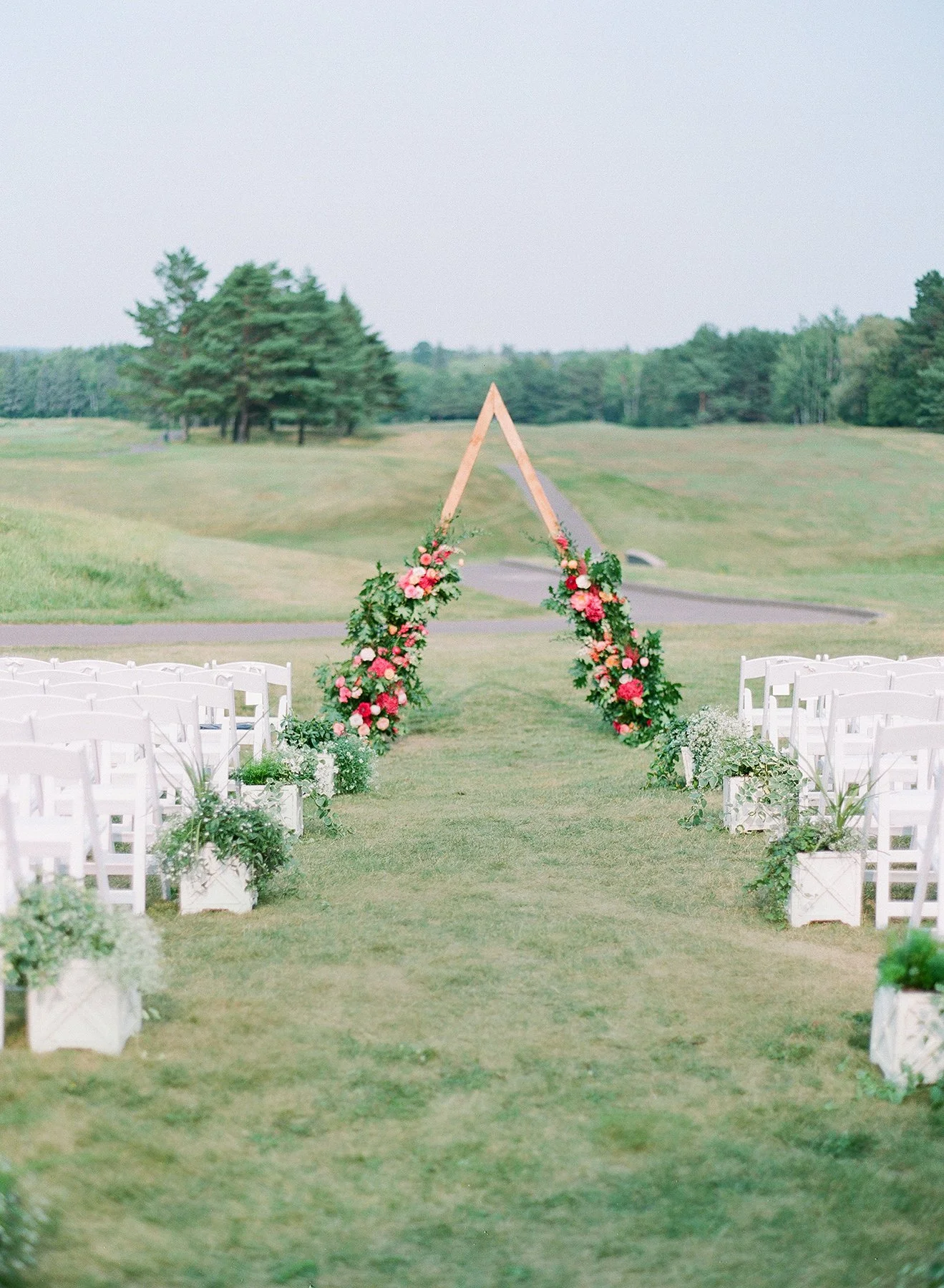 Image of a wedding ceremony to use as an example to demonstrate naming images for SEO