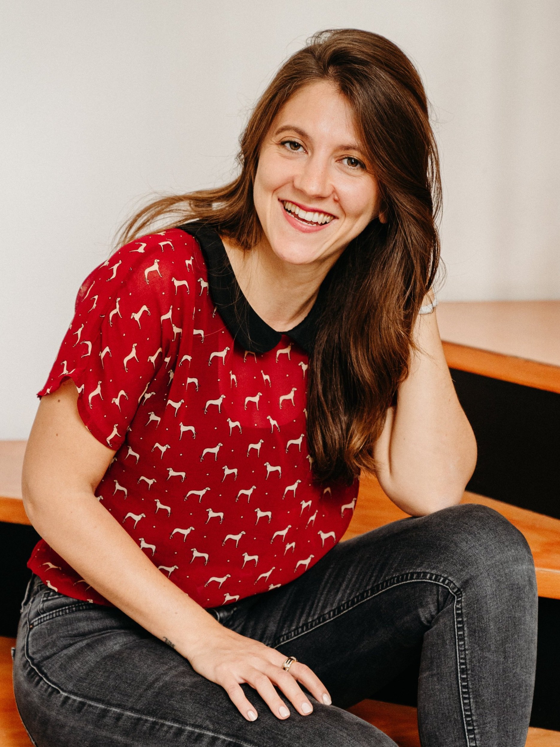 Image of Nergis, wedding seo consultant