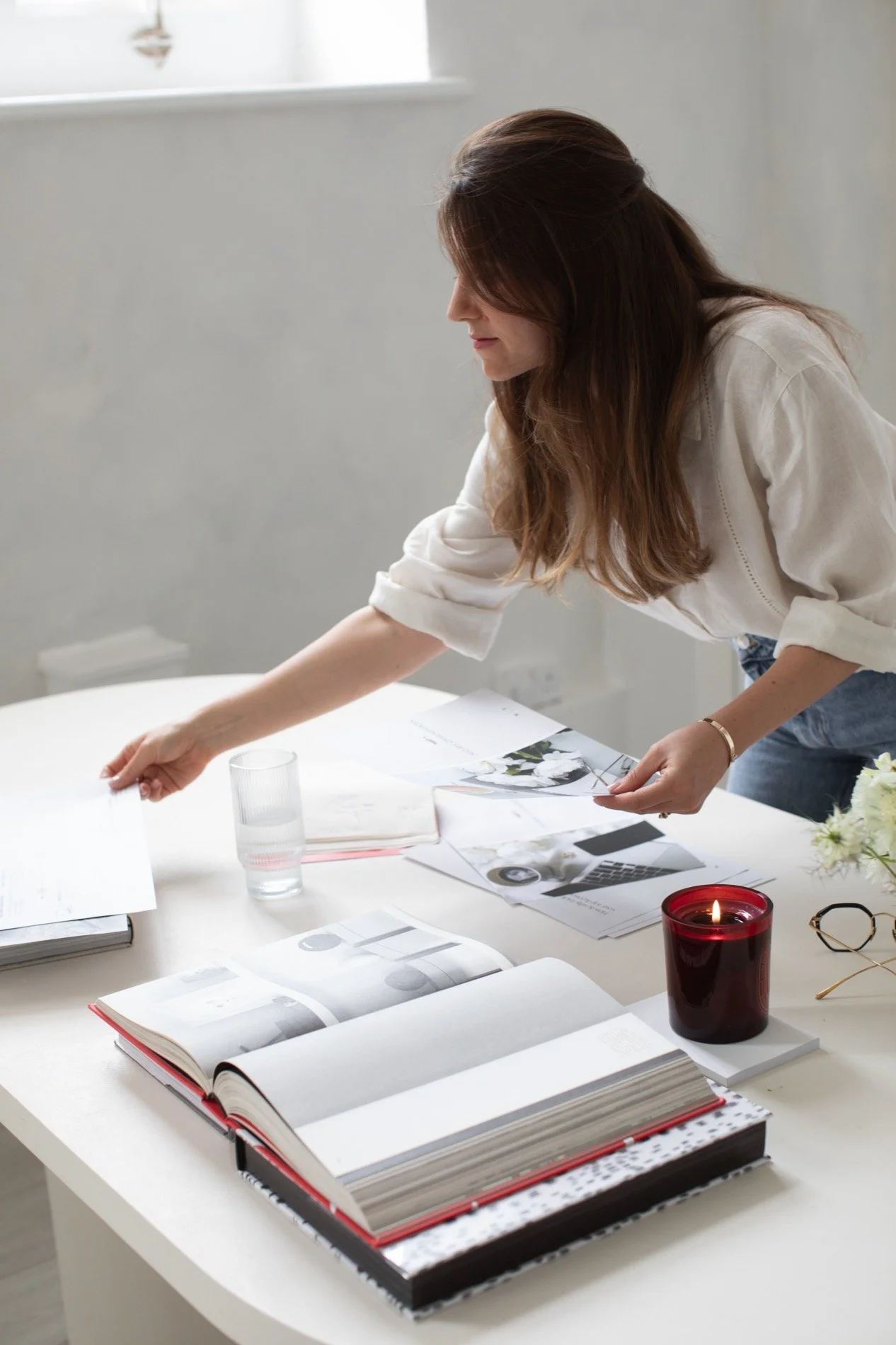 Nergis is preparing an SEO strategy for a wedding business