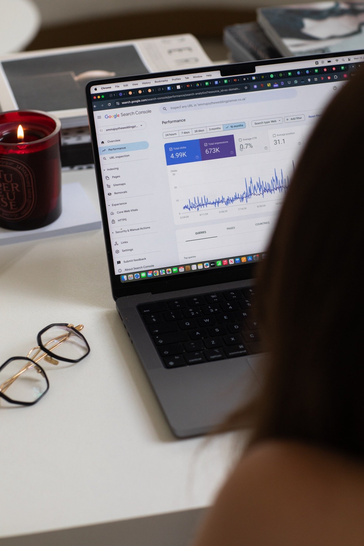 Nergis checking her client's SEO performance on Google Search Console