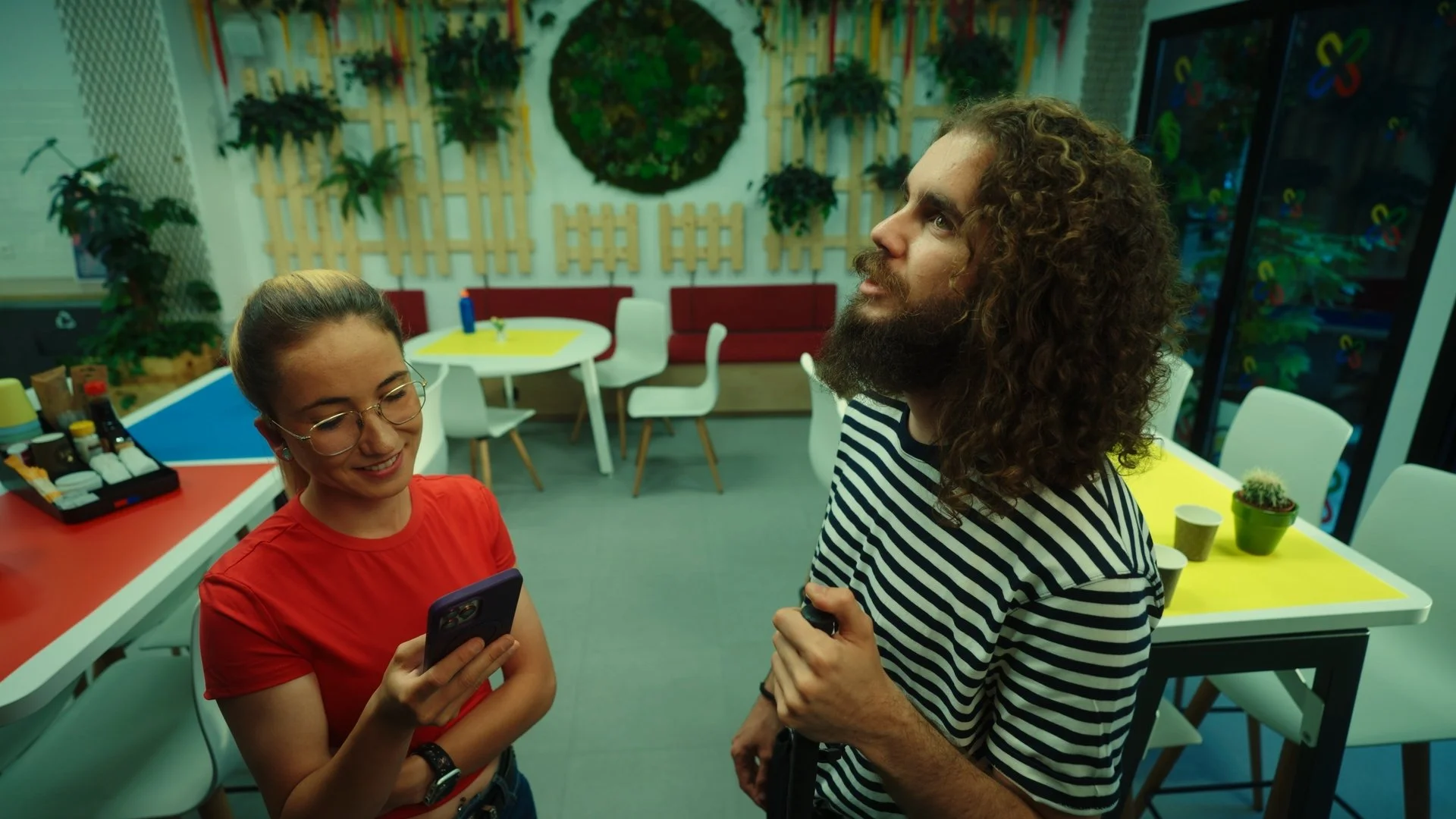 Timeline 9_01_00_36_04.jpg