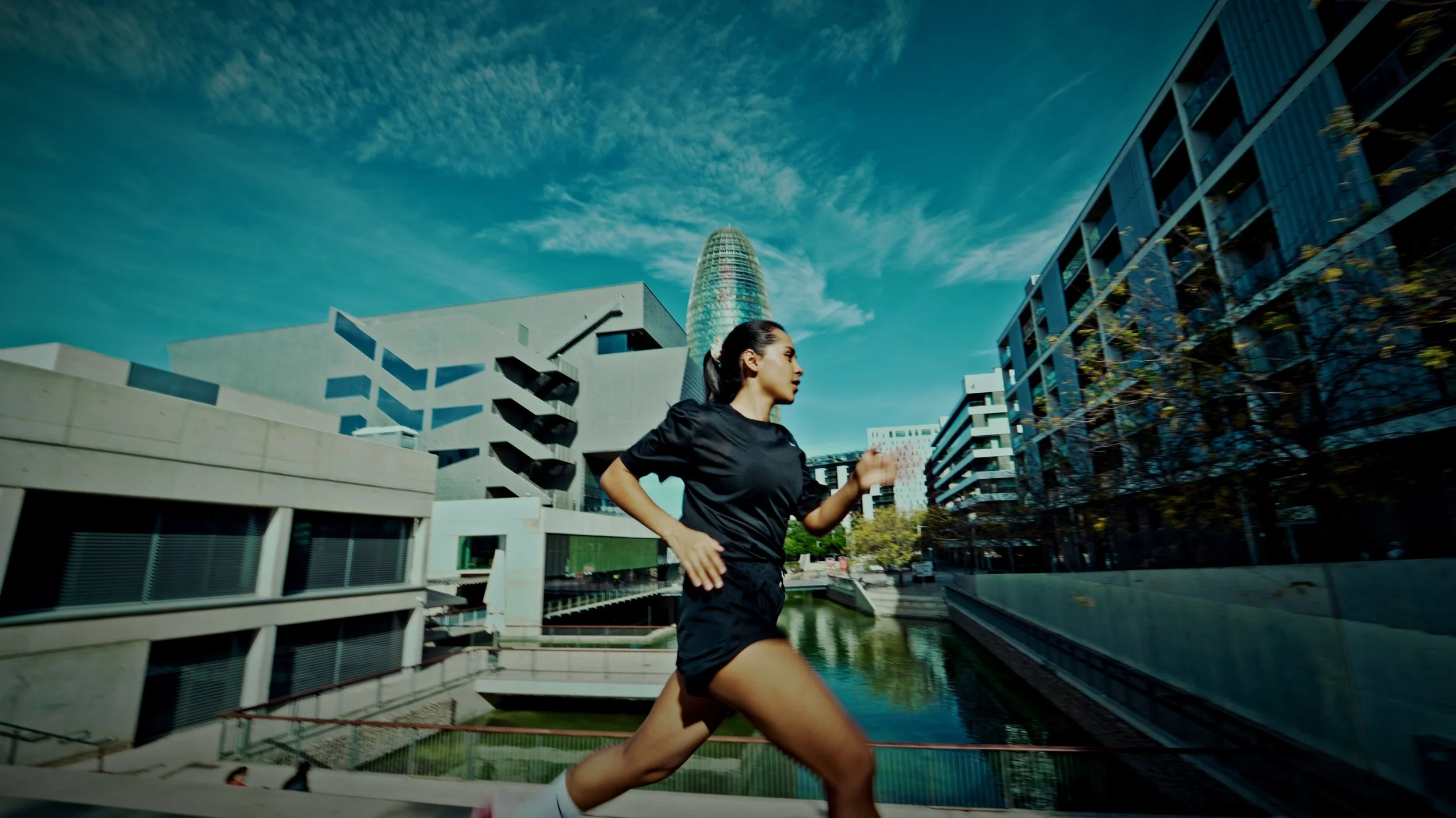 DC - YOUR CHOICE NIKE_01_00_11_00.jpg