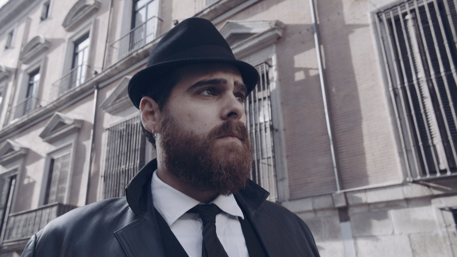 TRUCOS BARATOS · COMMERCIAL