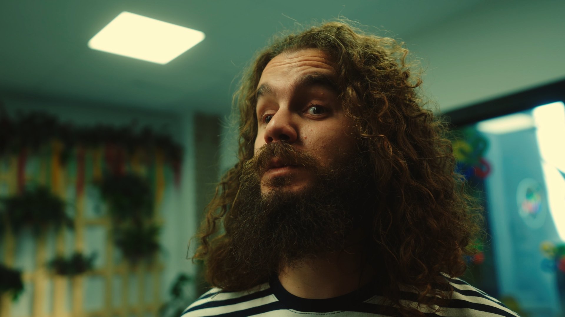 Timeline 9_01_00_42_22.jpg