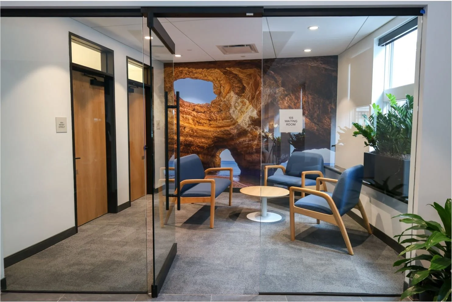 Patient Room 1.JPG