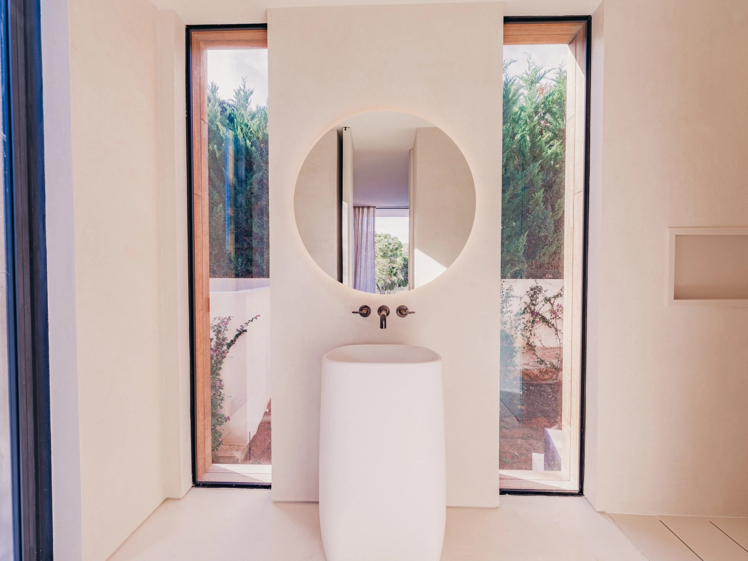 Zoom - 01-2025-8.jpg