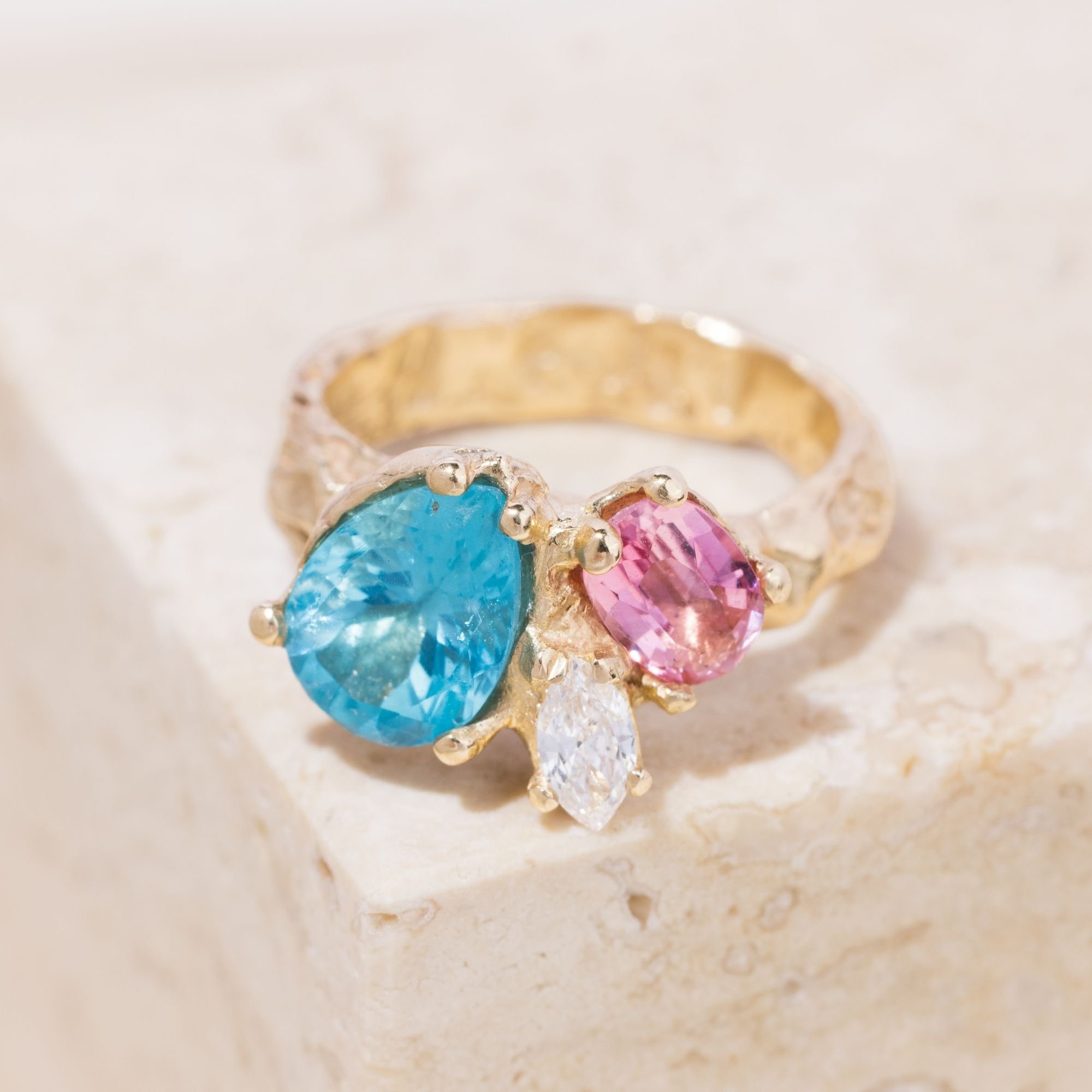Neon Blue Apatite, Pink & Diamond Gold Ring - 9ct gold