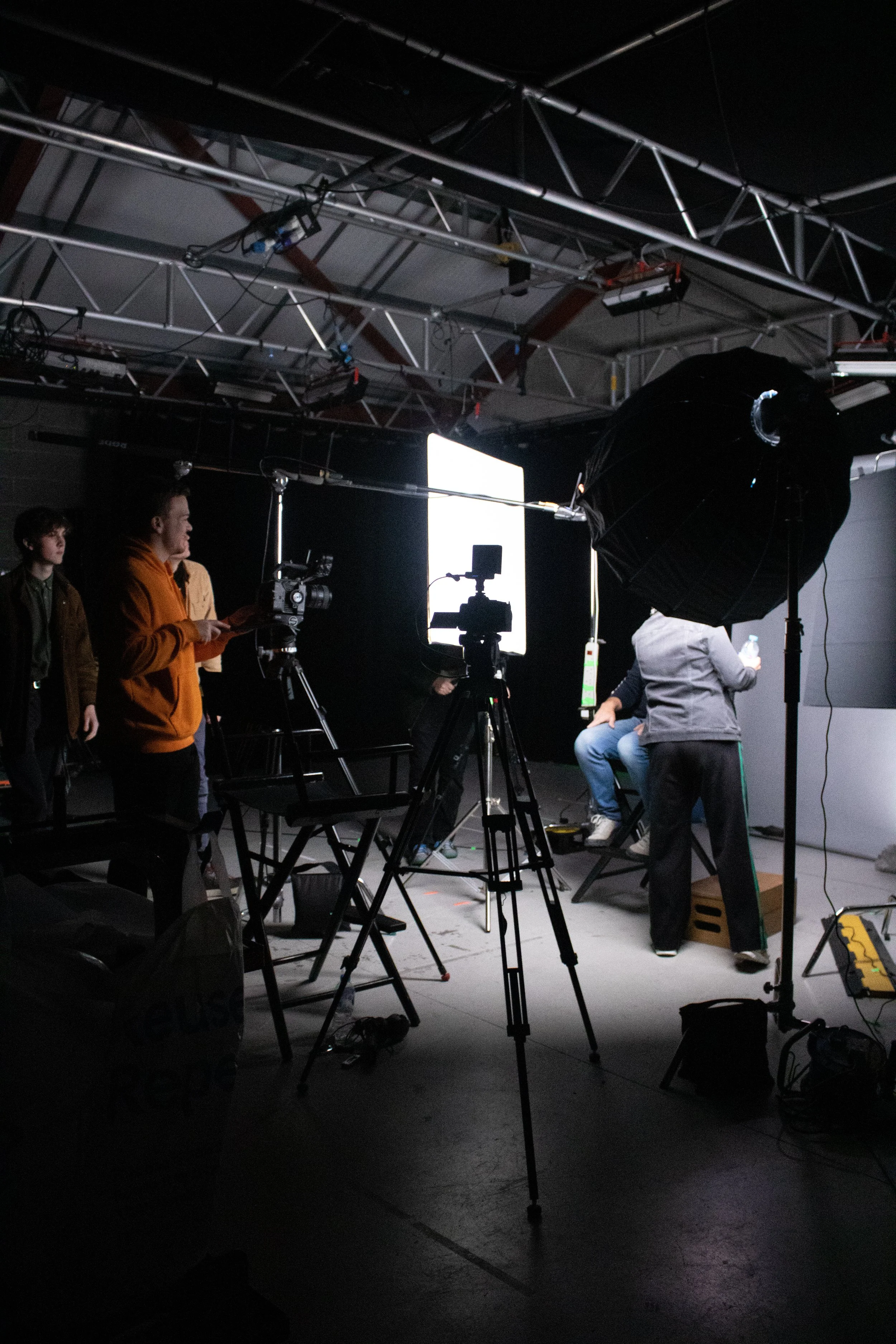 Affordable Video Lighting Kits: The Lights I Actually Use on Broadcast Shoots