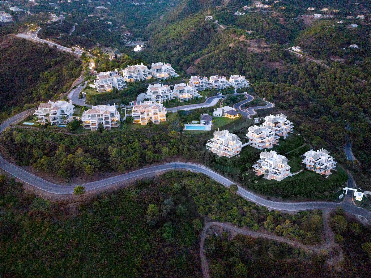marbella-club-hills-15.jpg