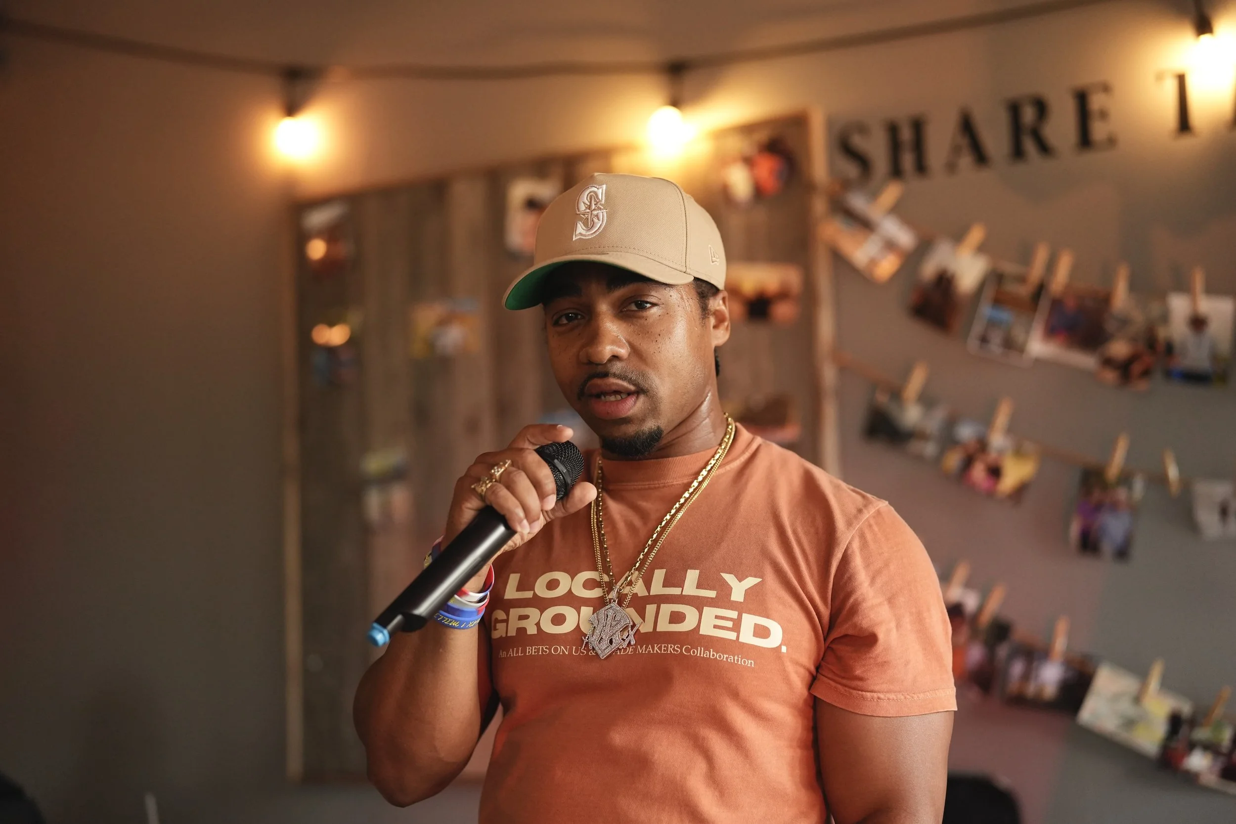 A WAX 1 MILLION, Seattle hip-hop artist