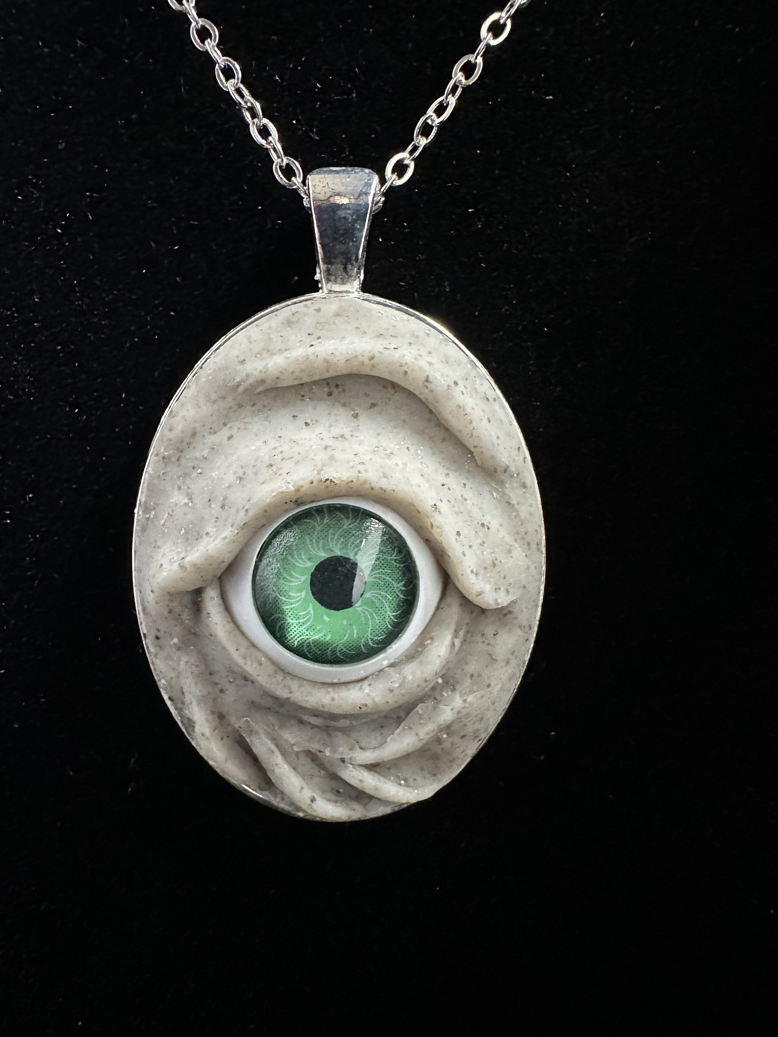 Sculpted Collection - Necklace - Monsters, Large