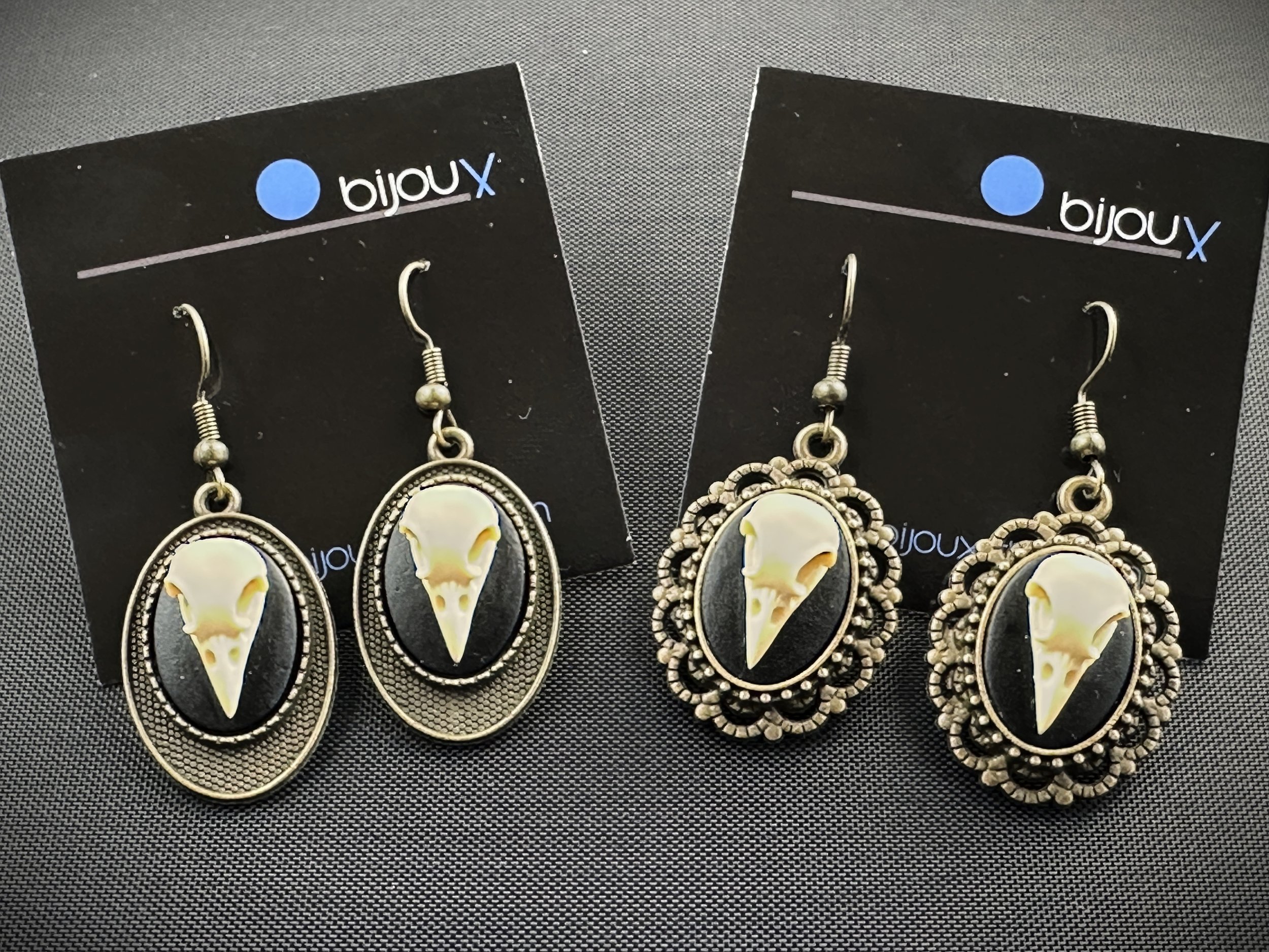 Cameo Collection - Earrings - Crow Skull