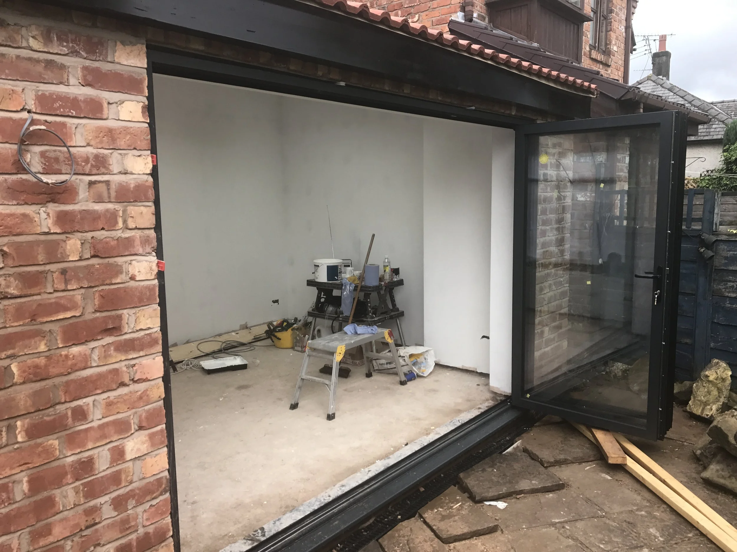 folding doors out.JPG
