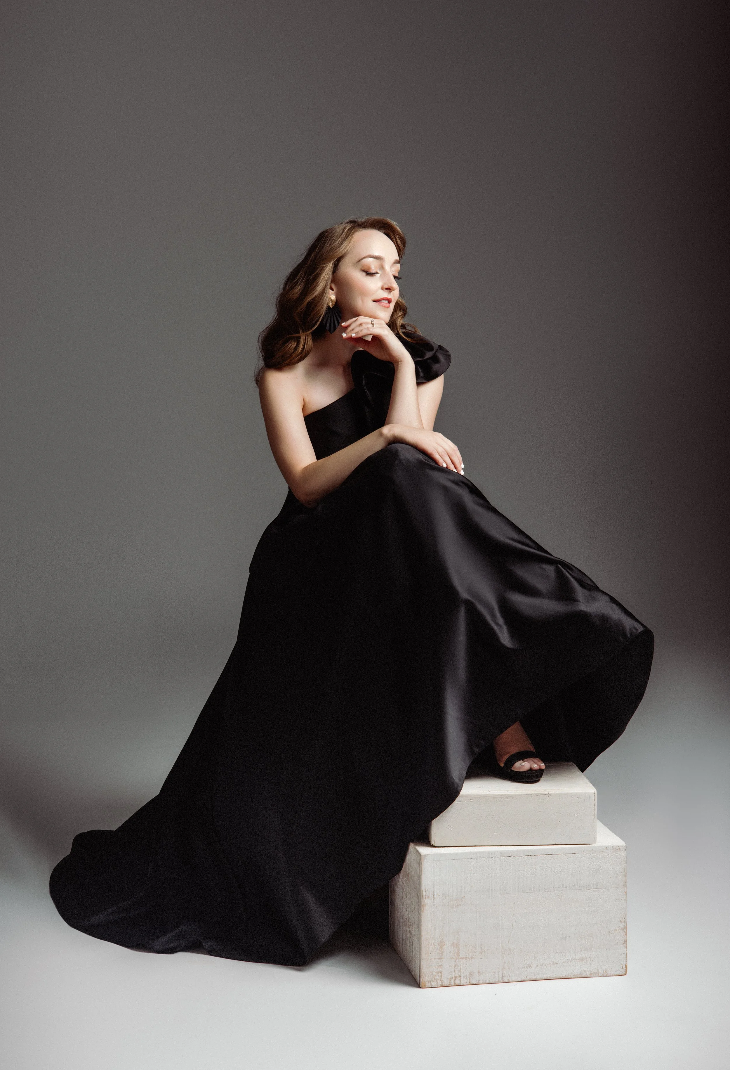KatherinePortraitsSignature6.jpg
