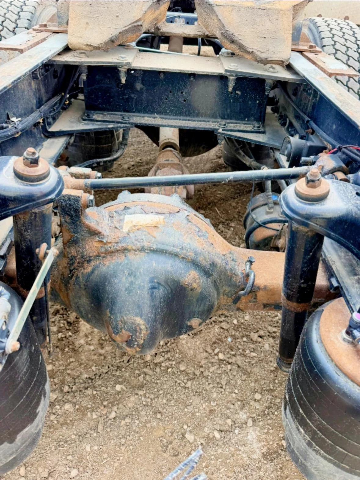 2019 PETERBILT 579 DAYCAB-6.jpg