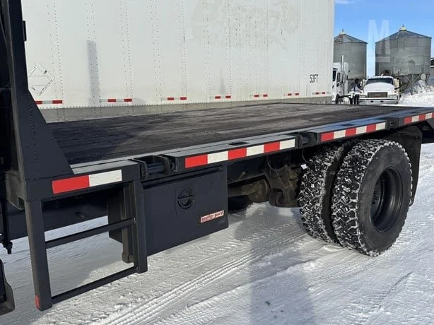 2007 INTERNATIONAL DURASTAR 4300-4.jpg